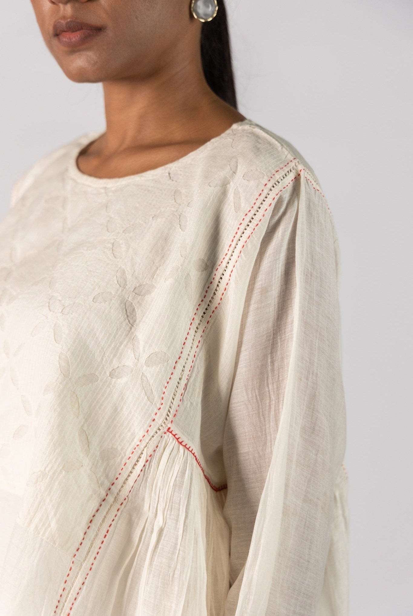 Noor - CiceroniTopsRekh