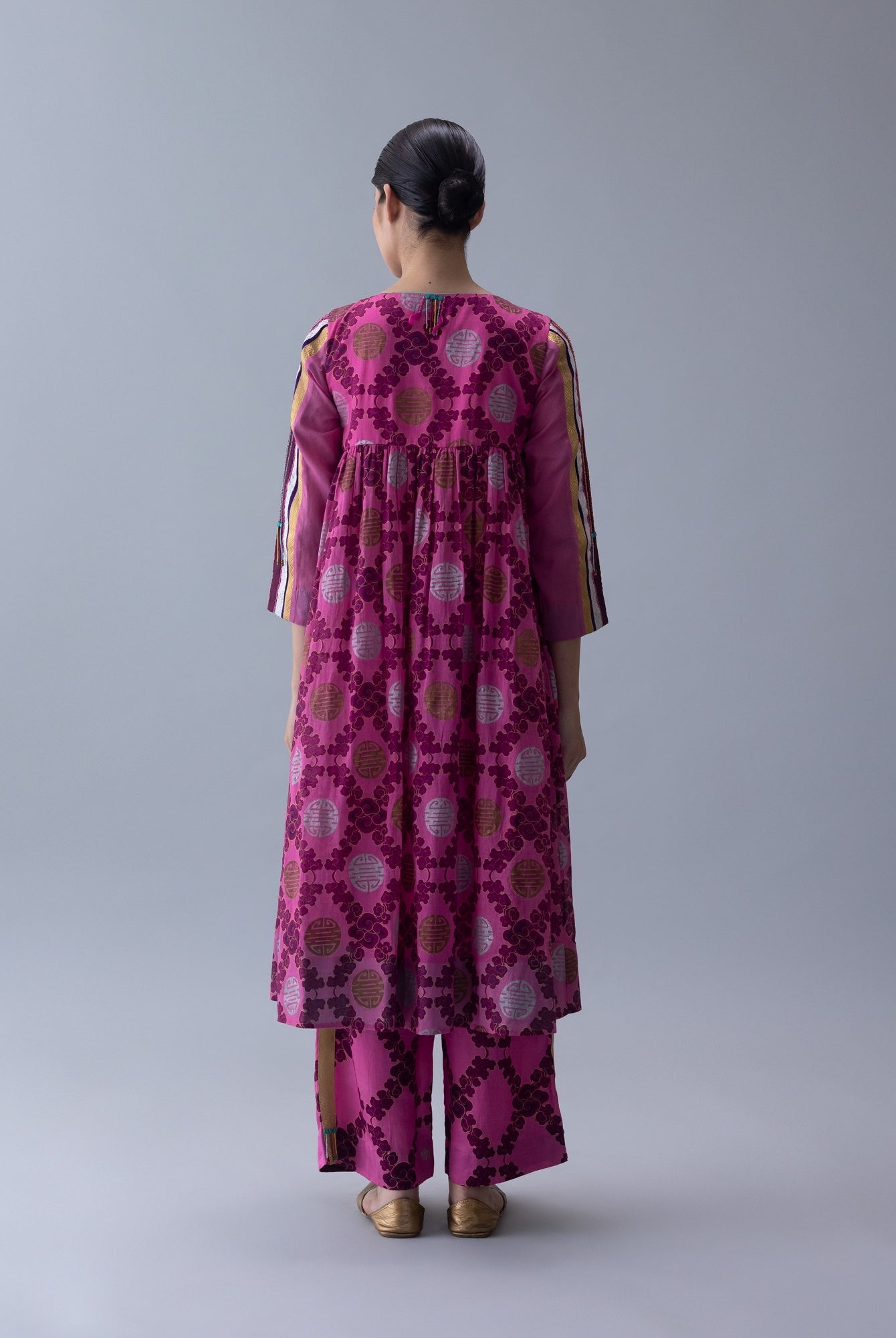 Norbu Kurta - CiceroniKurtaShades of India