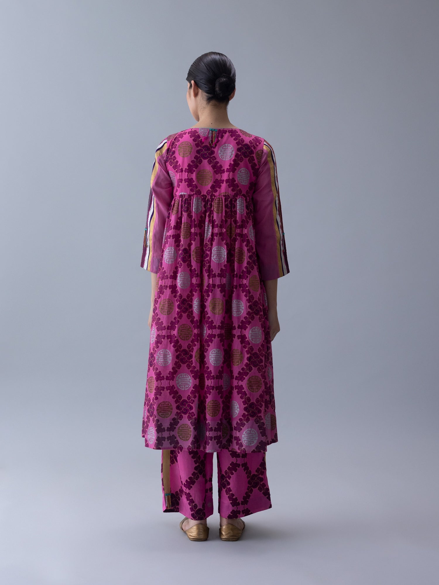Norbu Kurta - CiceroniKurtaShades of India