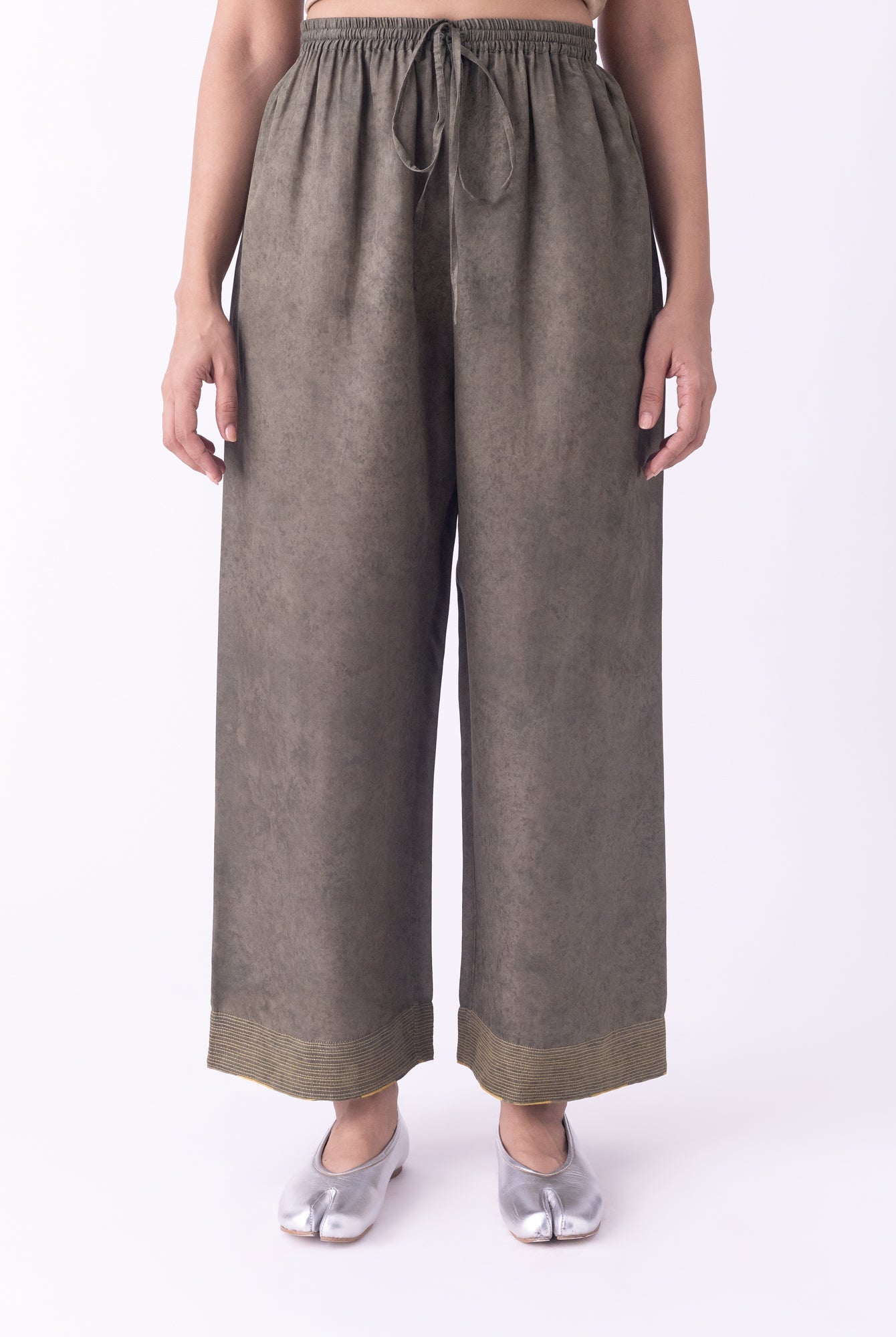 Oliva Pyjama - CiceroniPantsShades of India