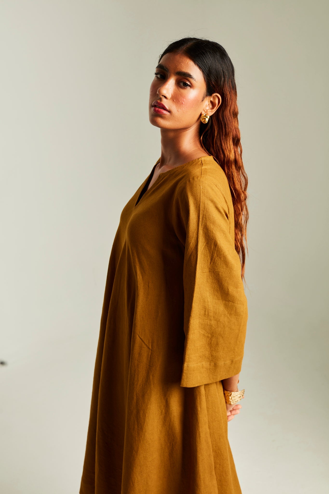 Olive Co - Linen Pheran Kurta Set - CiceroniKurta SetSaphed