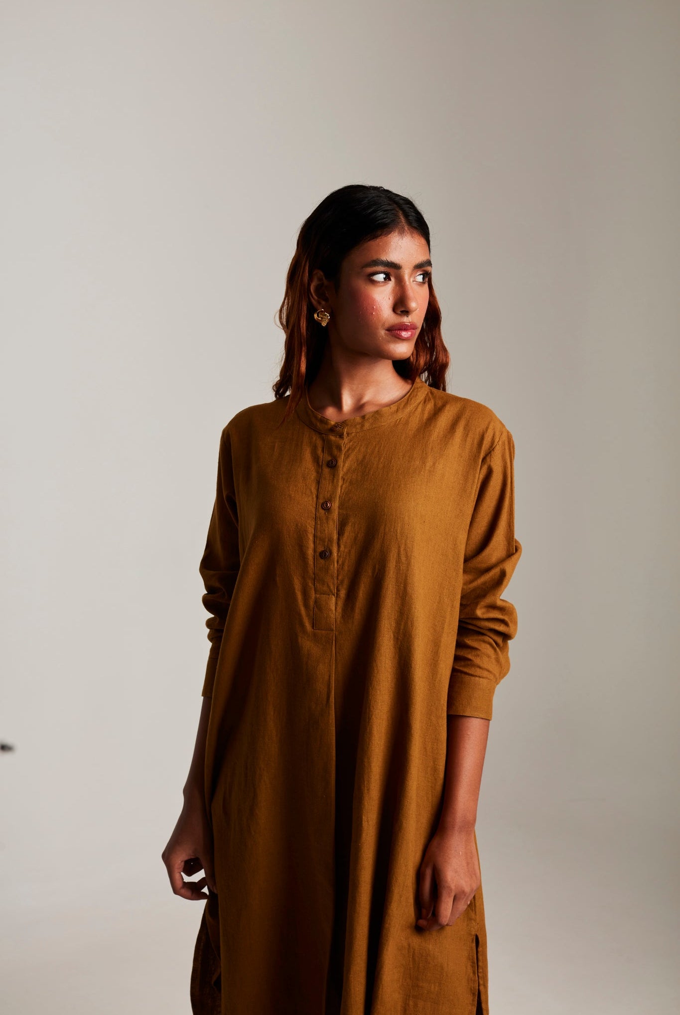 Olive Co - Linen Round Hem Kurta Set - CiceroniKurta SetSaphed
