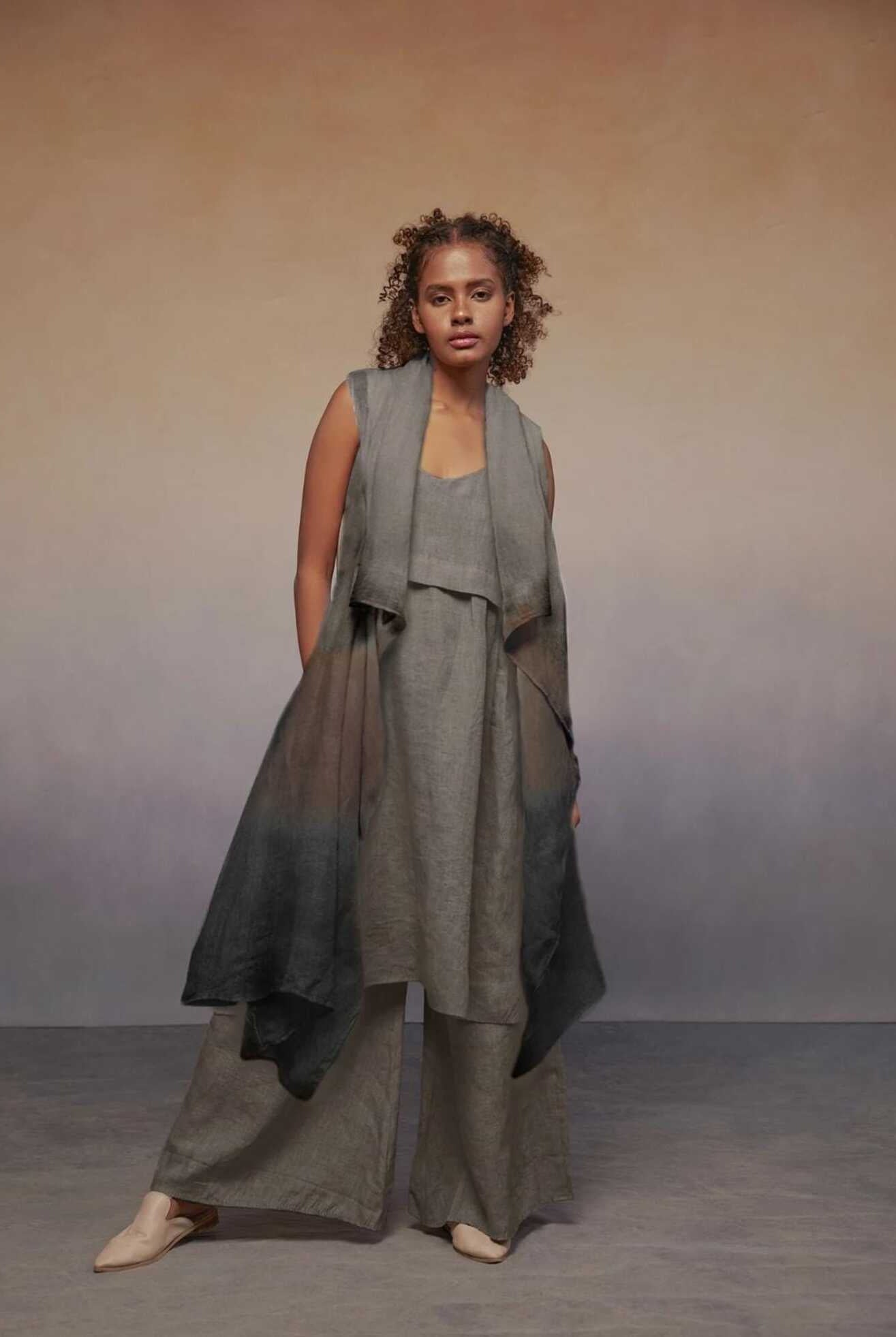 Ombre Kimono - CiceroniKimonoPaeony