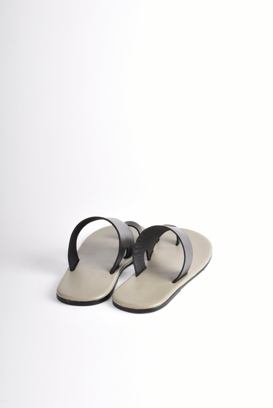 Open Toe Chappals - CiceroniFlatsSlomotion