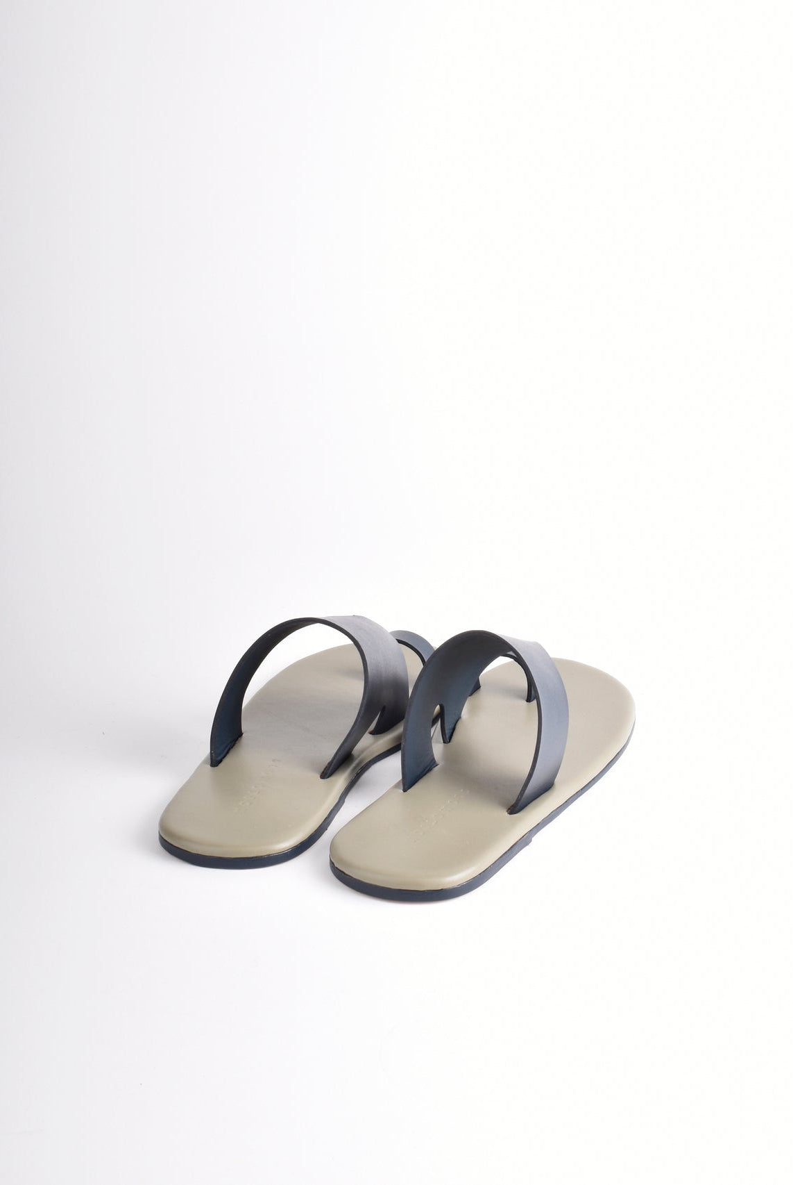 Open Toe Chappals - CiceroniFlatsSlomotion