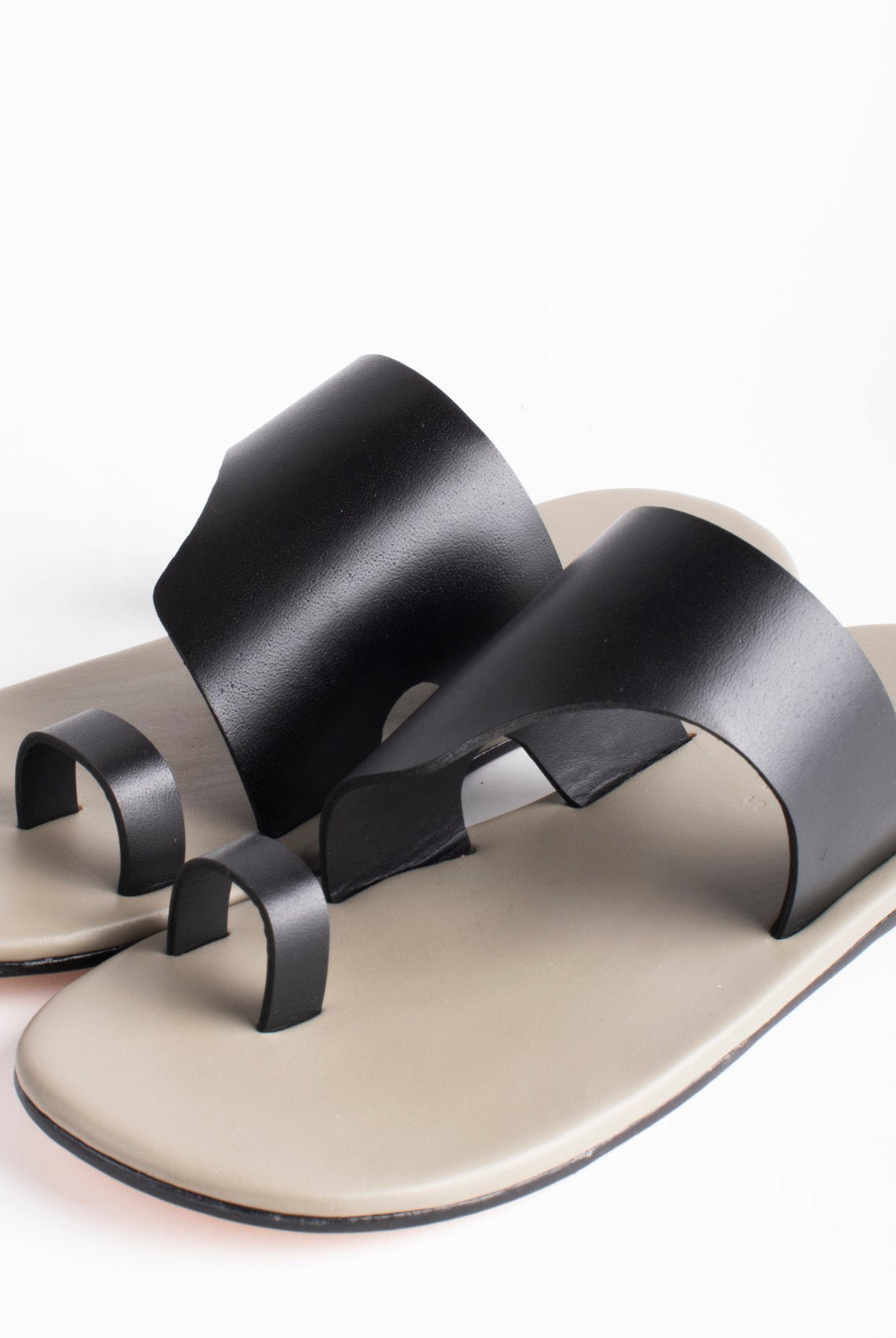 Open Toe Chappals - CiceroniFlatsSlomotion