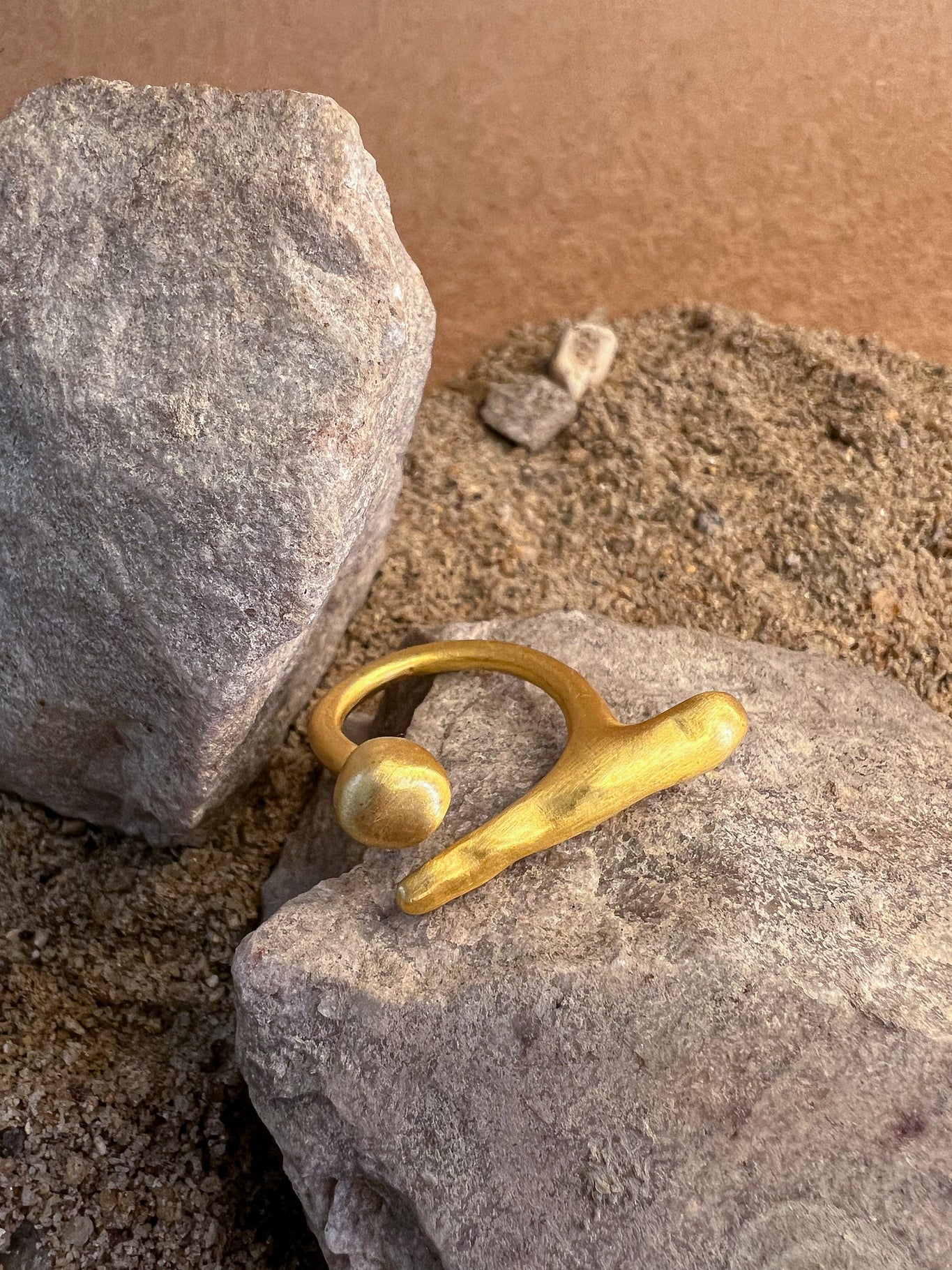 Orbis Ring - CiceroniRingsThe Loom Art