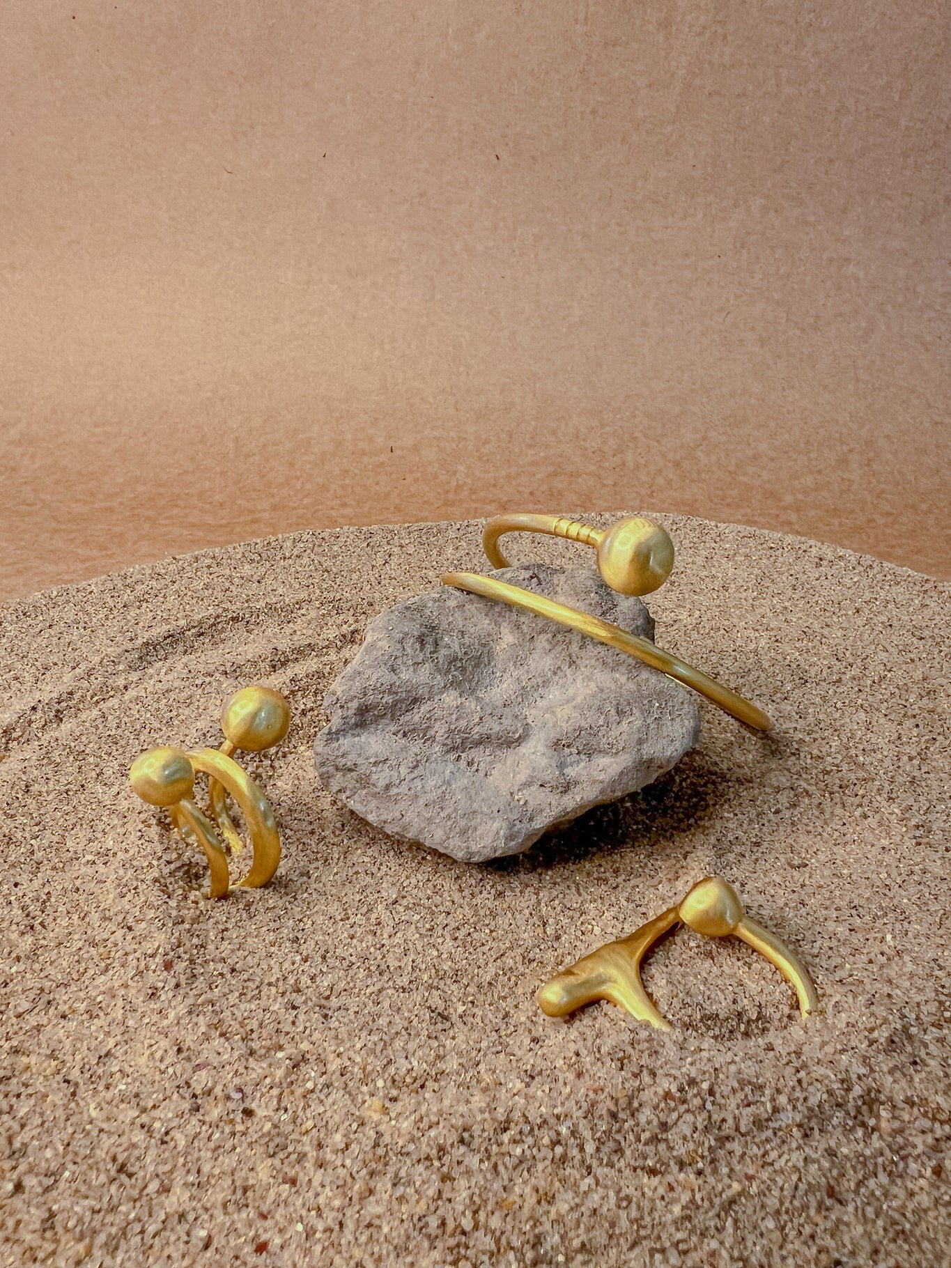 Orbis Ring - CiceroniRingsThe Loom Art