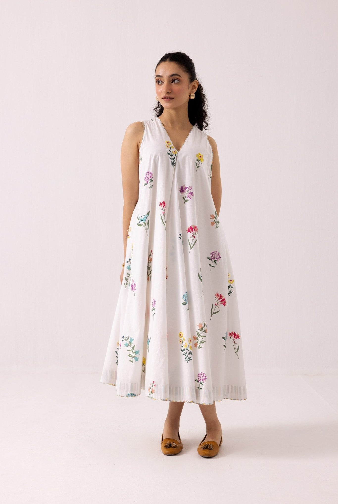 Orchid Dress - White - CiceroniJacket, DressLabel Shreya Sharma