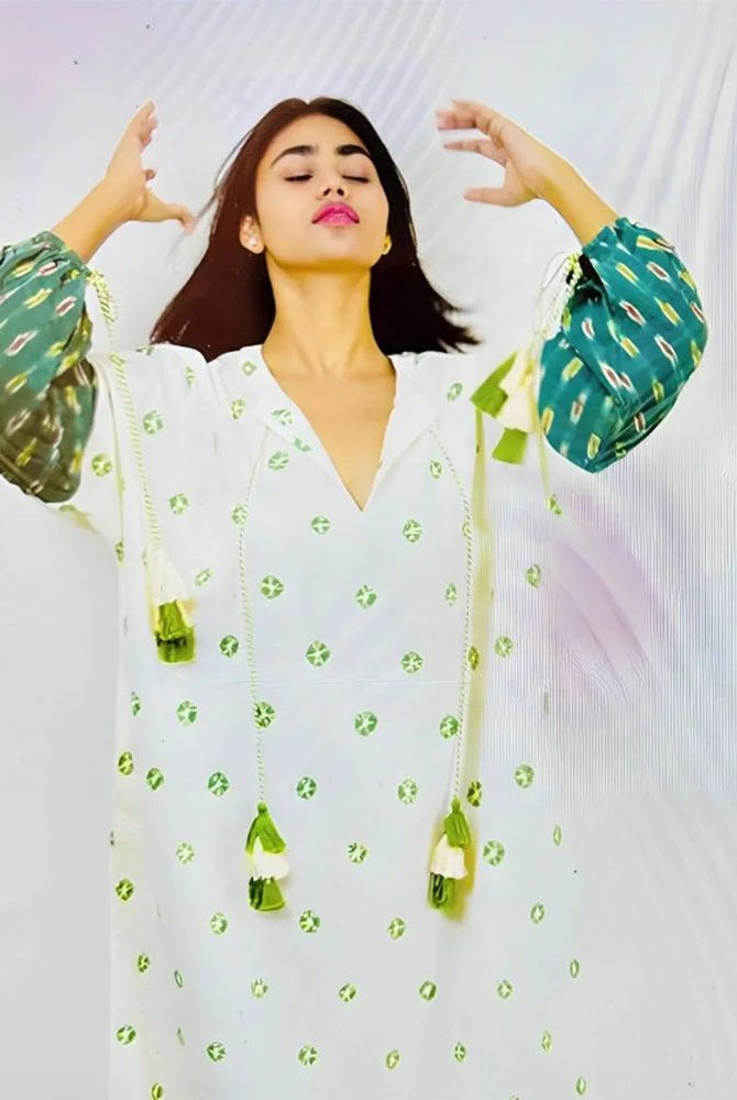 Organic Tie and Dye White & Green Kaftan - CiceroniKaftanSonica Sarna