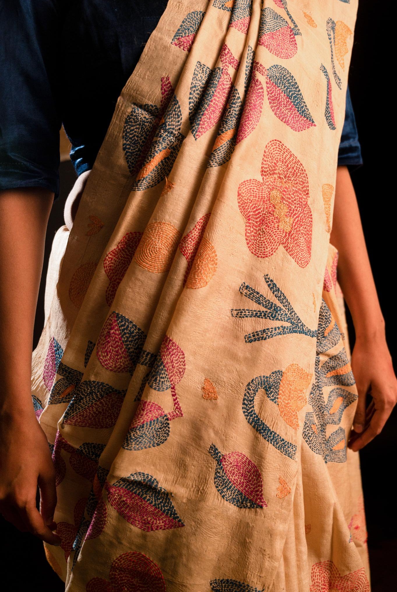 Oshibana - CiceroniSareeIra