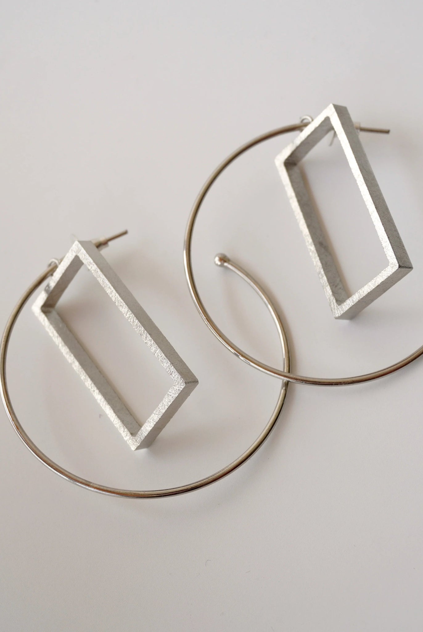 Oura Rectangle - CiceroniEarringsDE'ANMA