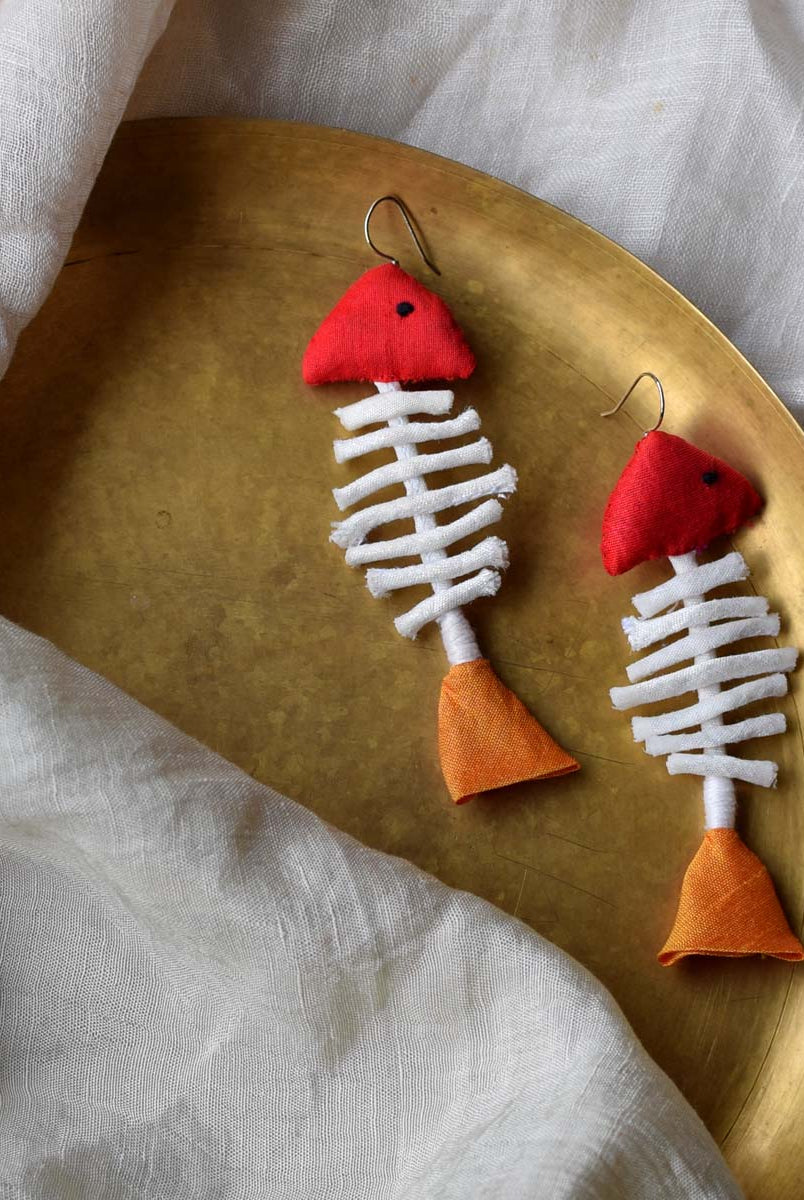 Pabda Earrings - CiceroniEarringsPaulami