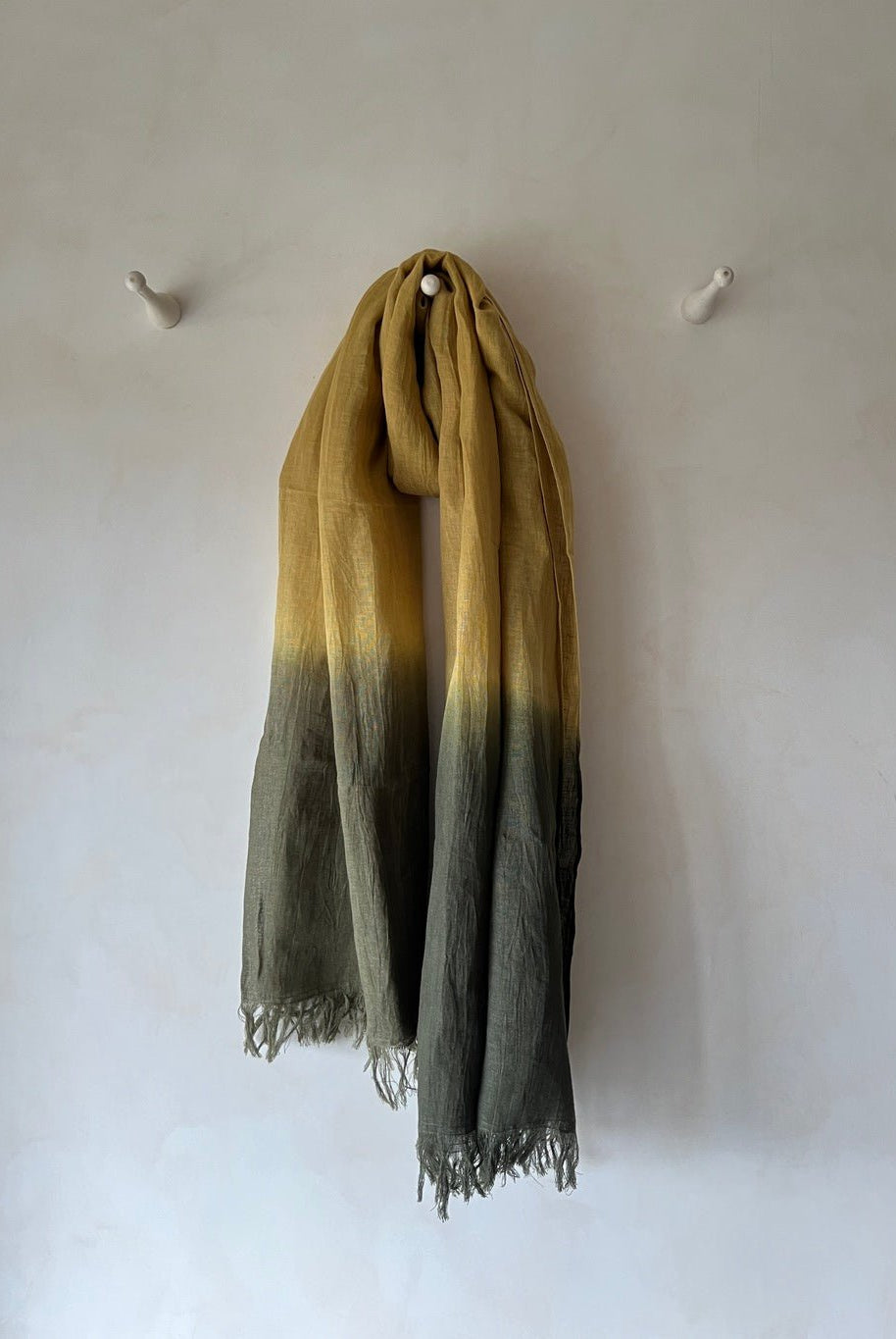 Pale Moss Ombre Stole - CiceroniScarvesPaeony