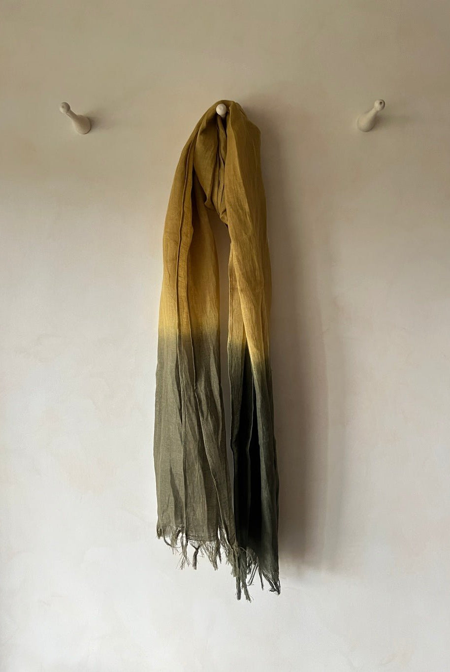 Pale Moss Ombre Stole - CiceroniScarvesPaeony