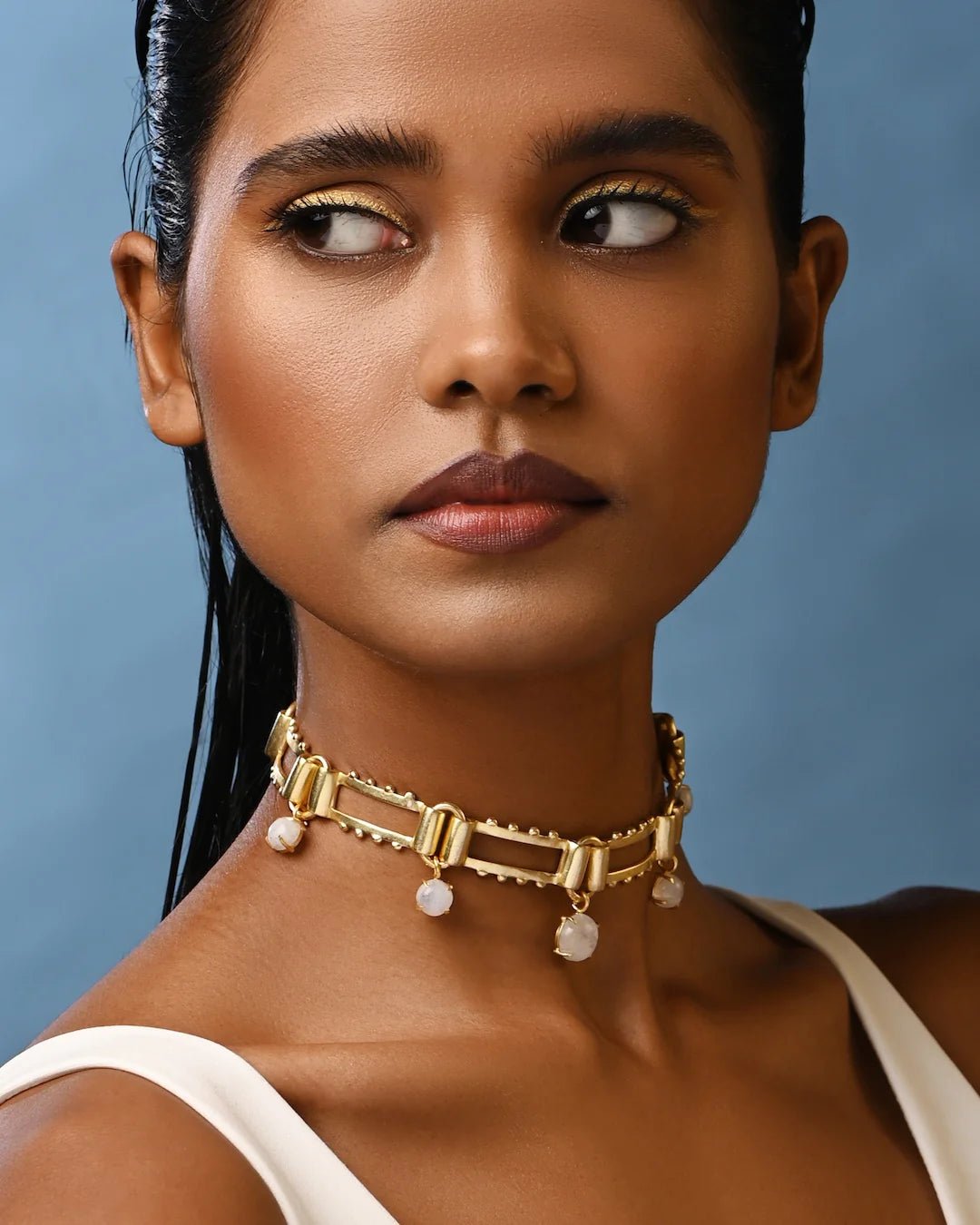 Palisade Choker - Gold and Moonstone - CiceroniNeckpieceBatoki