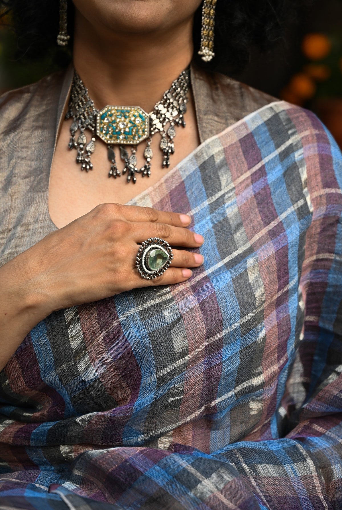 Pallu — Petunia Tartan Check Handwoven Linen Saree - CiceroniSareePallu