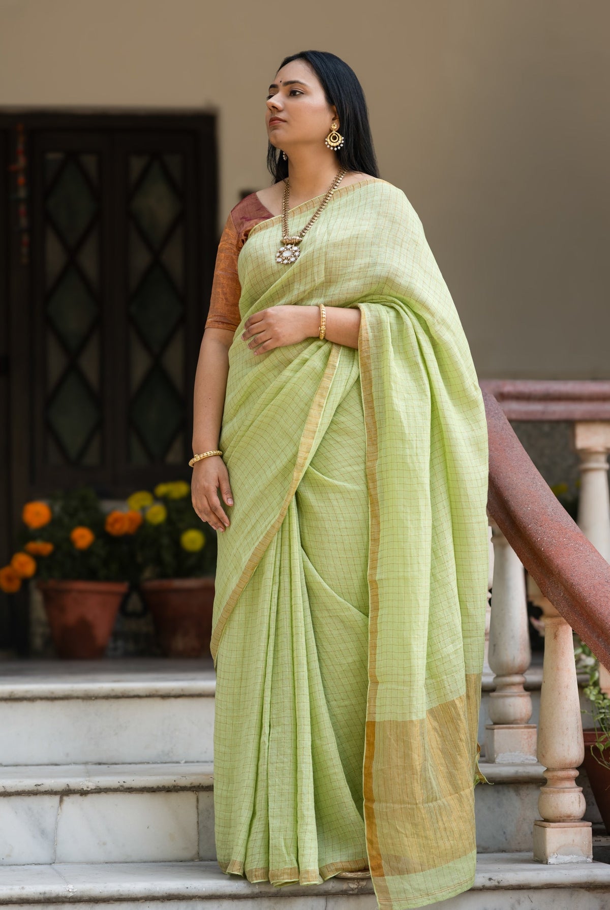 Pallu — Pista Handwoven Chekered Linen Saree - CiceroniSareePallu