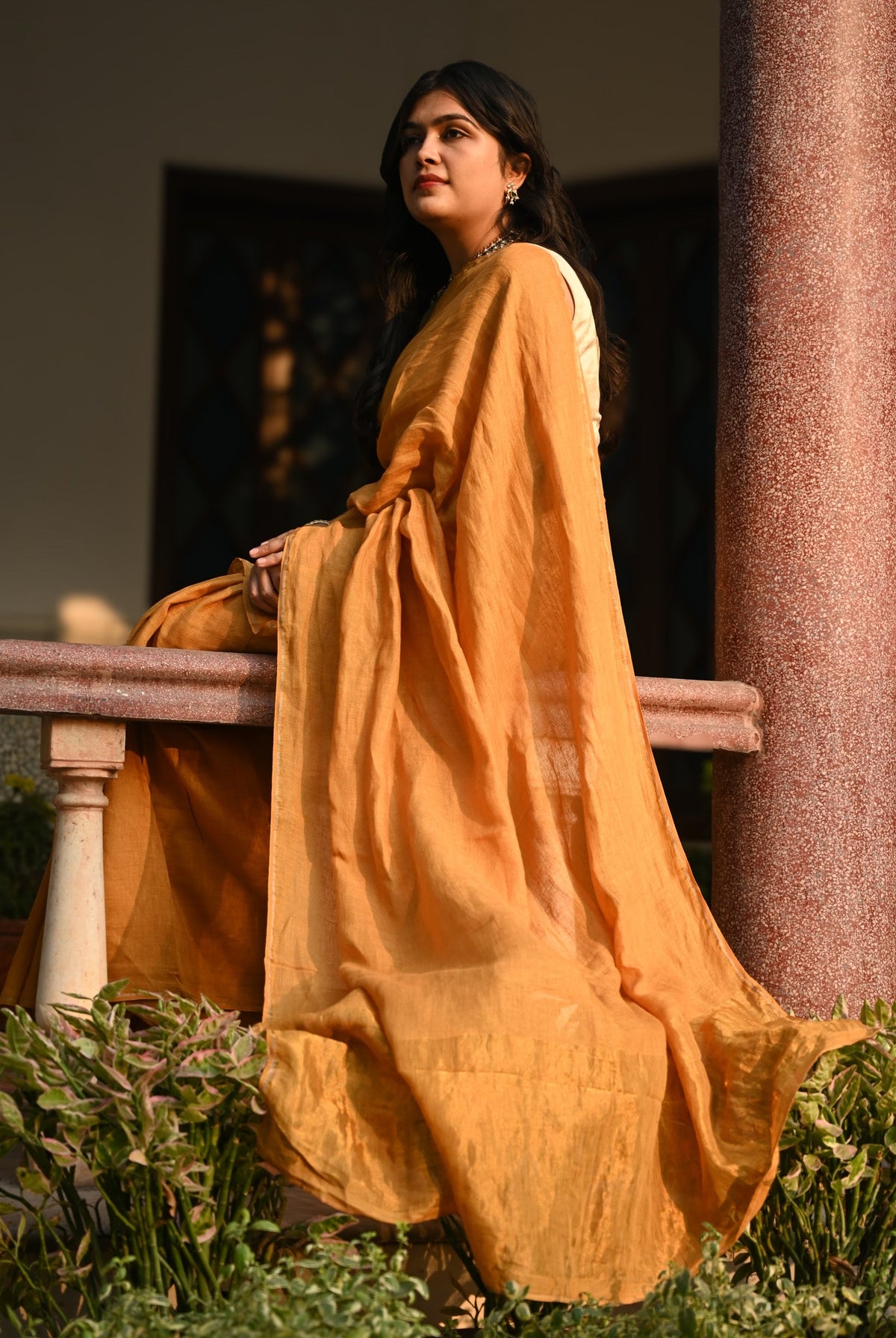 Pallu — Suraj - Solid Linen Handwoven Linen Saree - CiceroniSareePallu