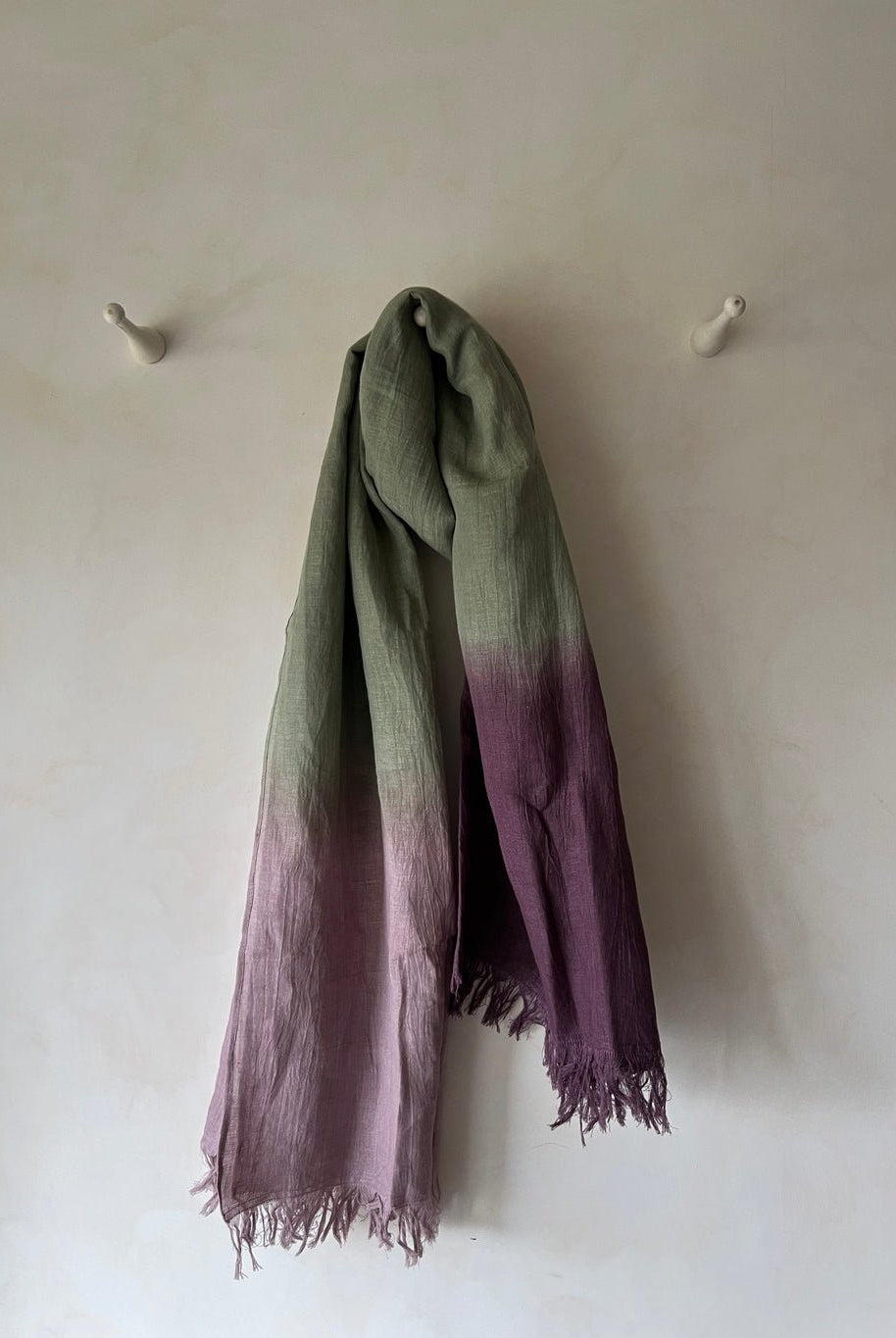 Pastel Green Ombre Stole - CiceroniScarvesPaeony