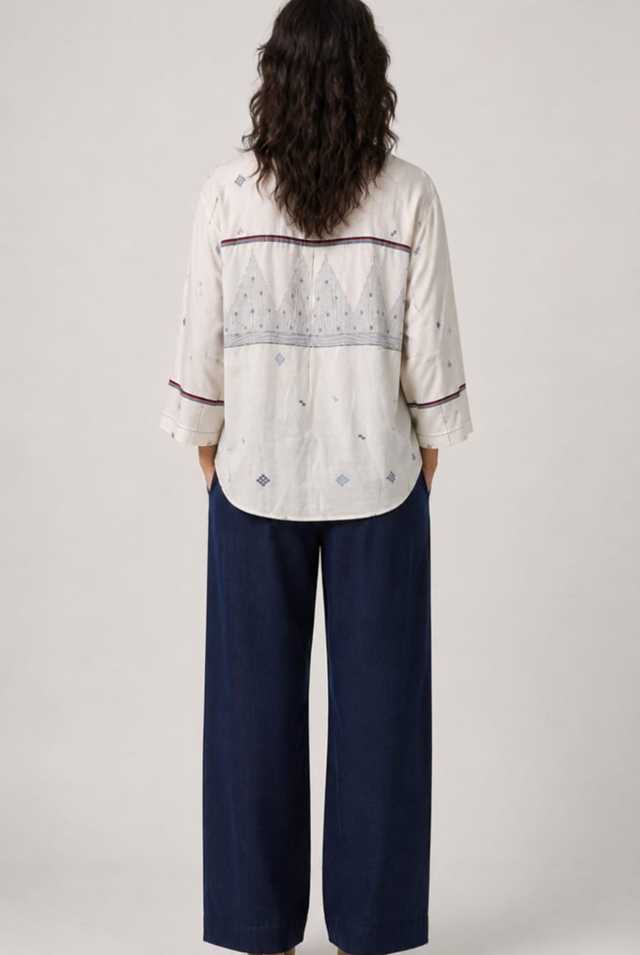 Patch Shirt – White Blue Temple Jamdani - CiceroniWomen ShirtsBhomra