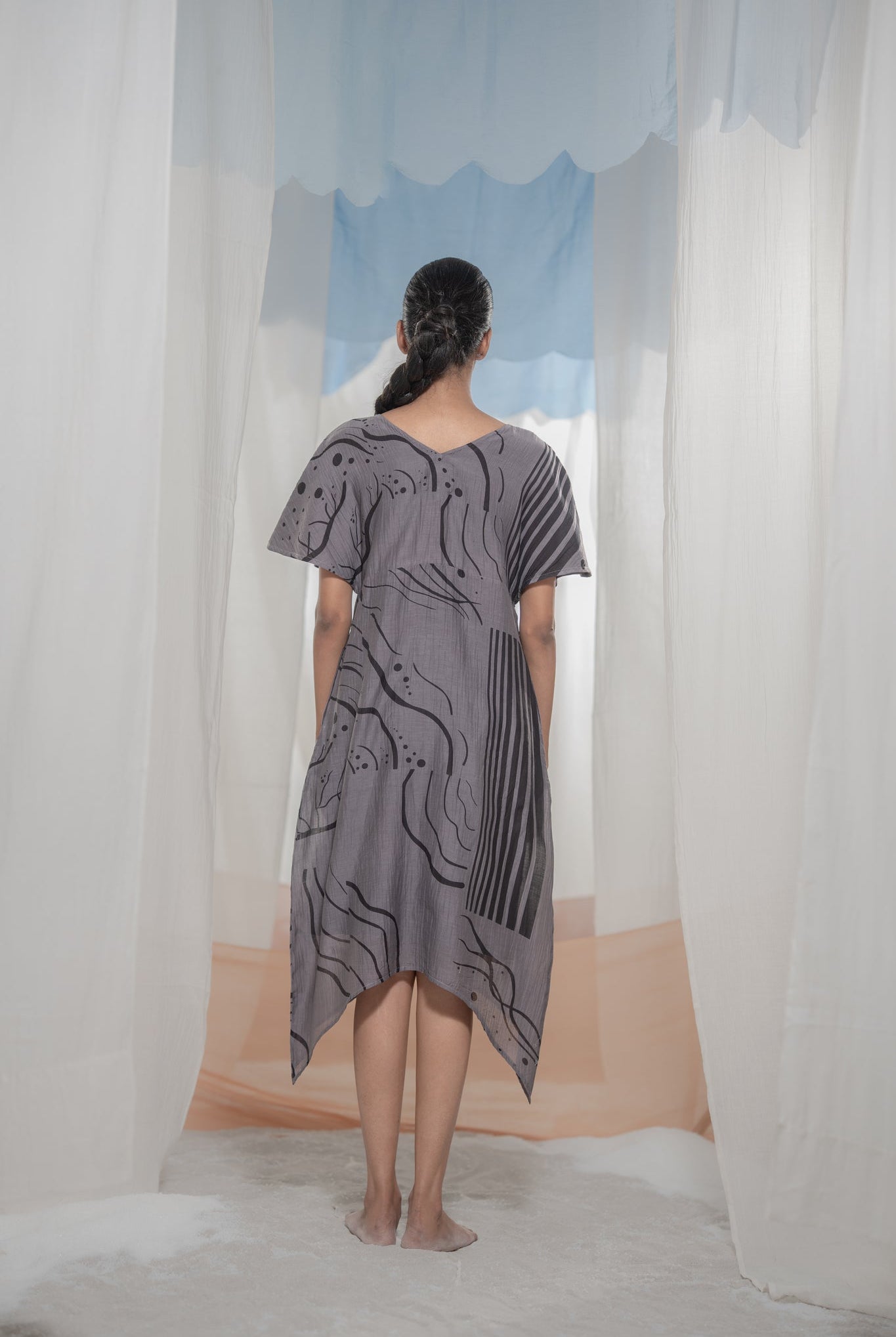 Pathway Banding Kaftan - CiceroniDressesAmoda - Essence Of India
