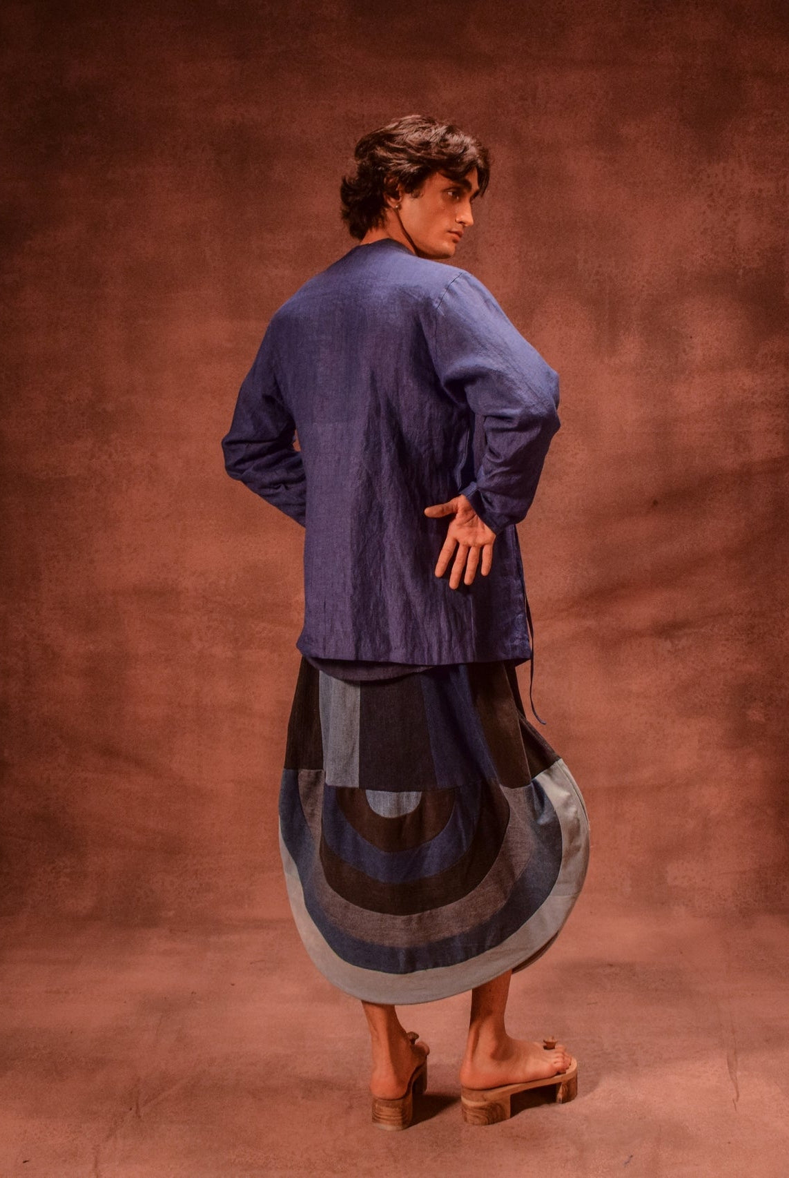 Patina Linen Shirt in Denim Blue - CiceroniMen ShirtsAnam Husain