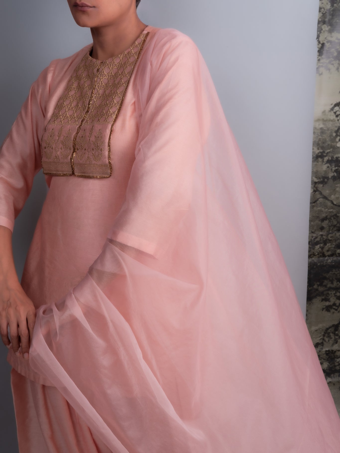 Peach Chanderi Kurti & Farshi Salwar Set - CiceroniKurta Set, Festive WearOtouto