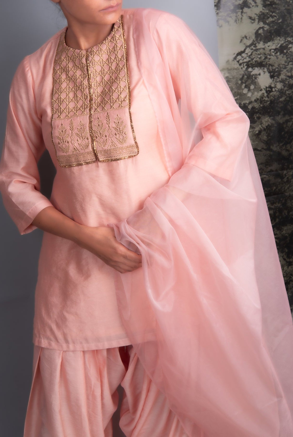Peach Chanderi Kurti & Farshi Salwar Set - CiceroniKurta Set, Festive WearOtouto