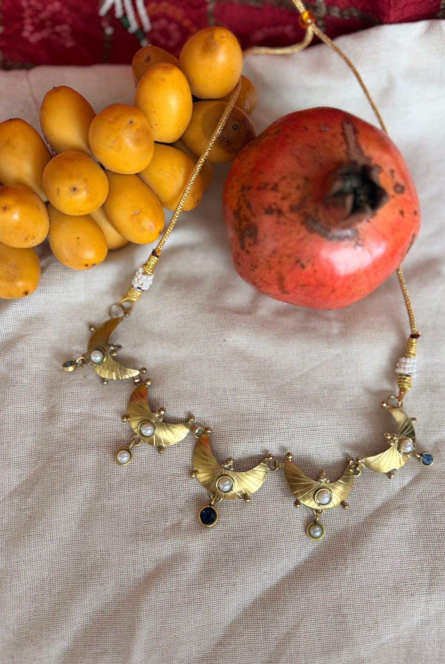 Pearl Eclipse Choker - CiceroniChokerBy Nirjari
