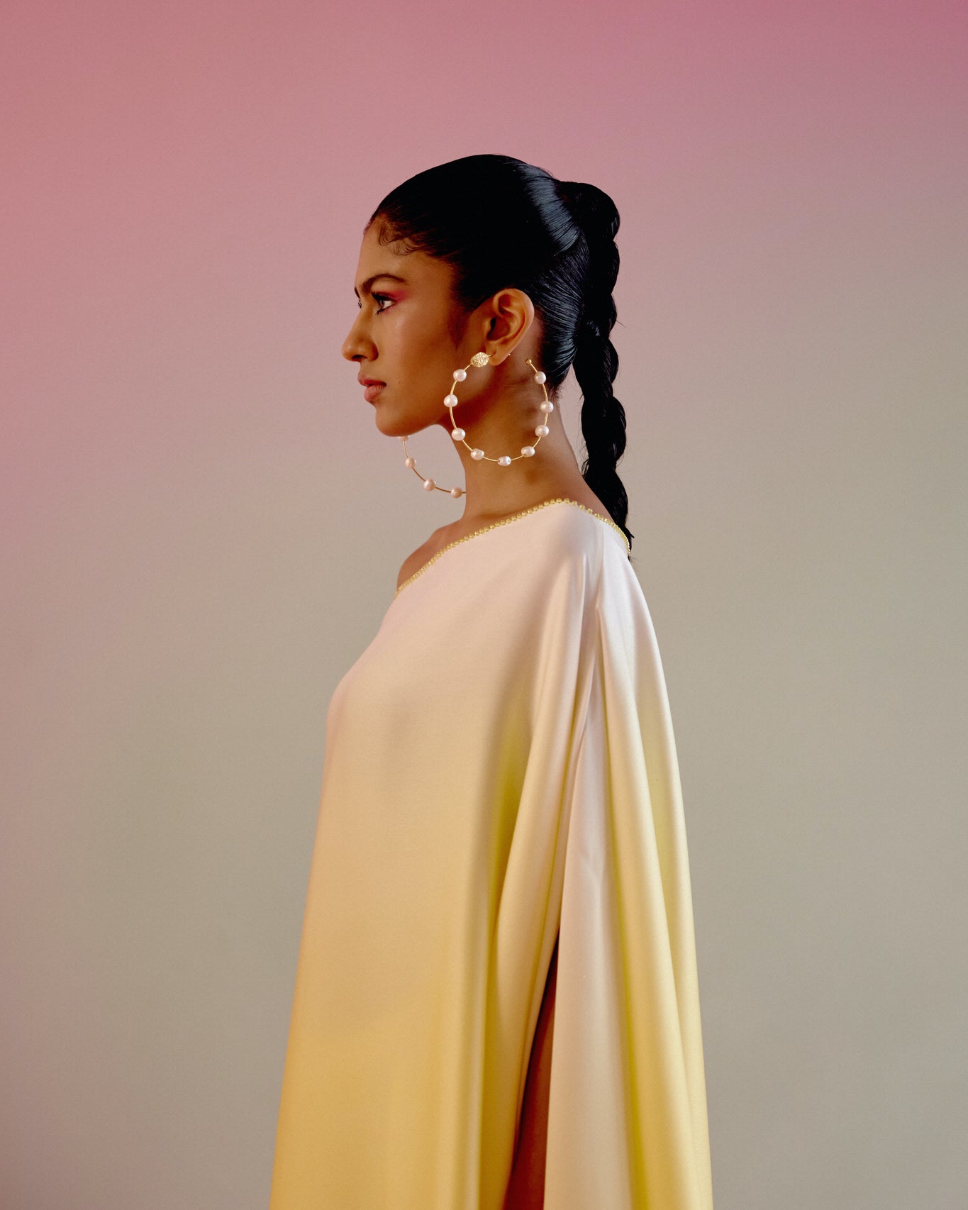 Pearl Moon Hoops - CiceroniEarringsStudio Kassa