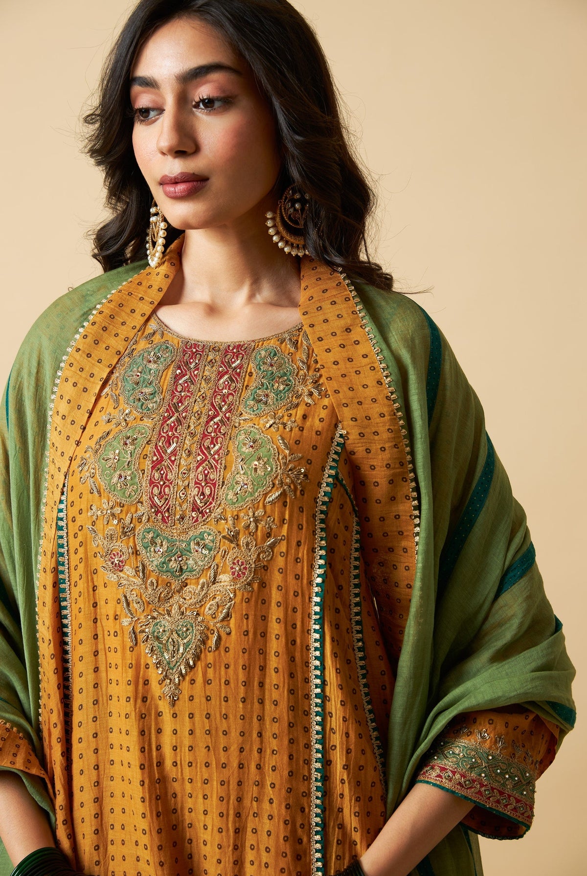 Peeli Pataka Embroidered Kurta Set- Set of 3 - CiceroniKurta Set, Festive WearPants and Pajamas