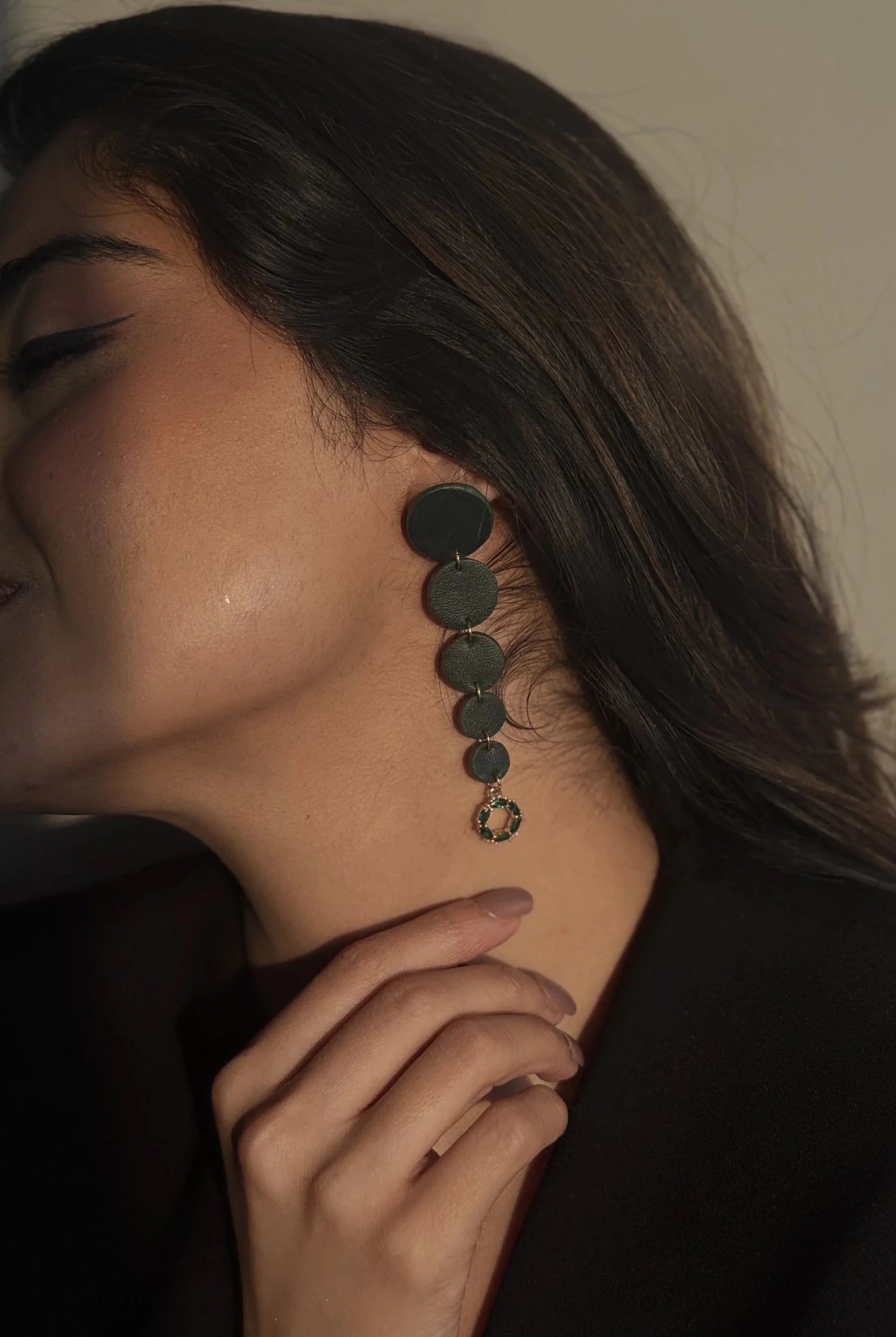 Peridot Danglers - CiceroniEarringsNoupelle