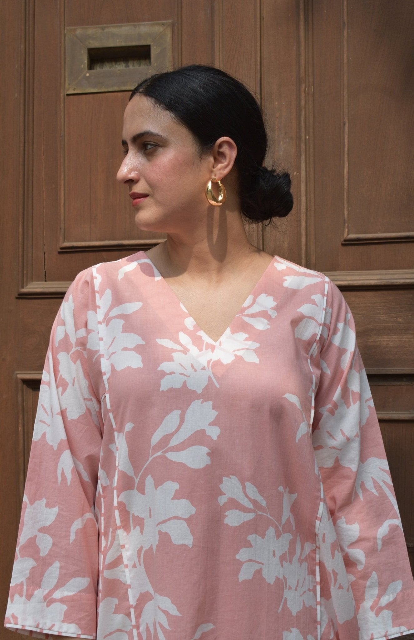 Pink Floral Paneled Kurta with Striped Pajama - CiceroniKurta Set, Everyday WearHouse of Moxa