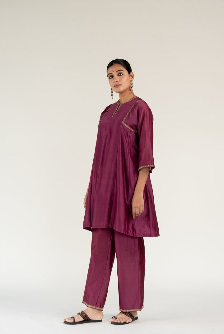 Plum Zainab Kurta Set with Shama Odhani - CiceroniKurta Set, Festive WearNirjara