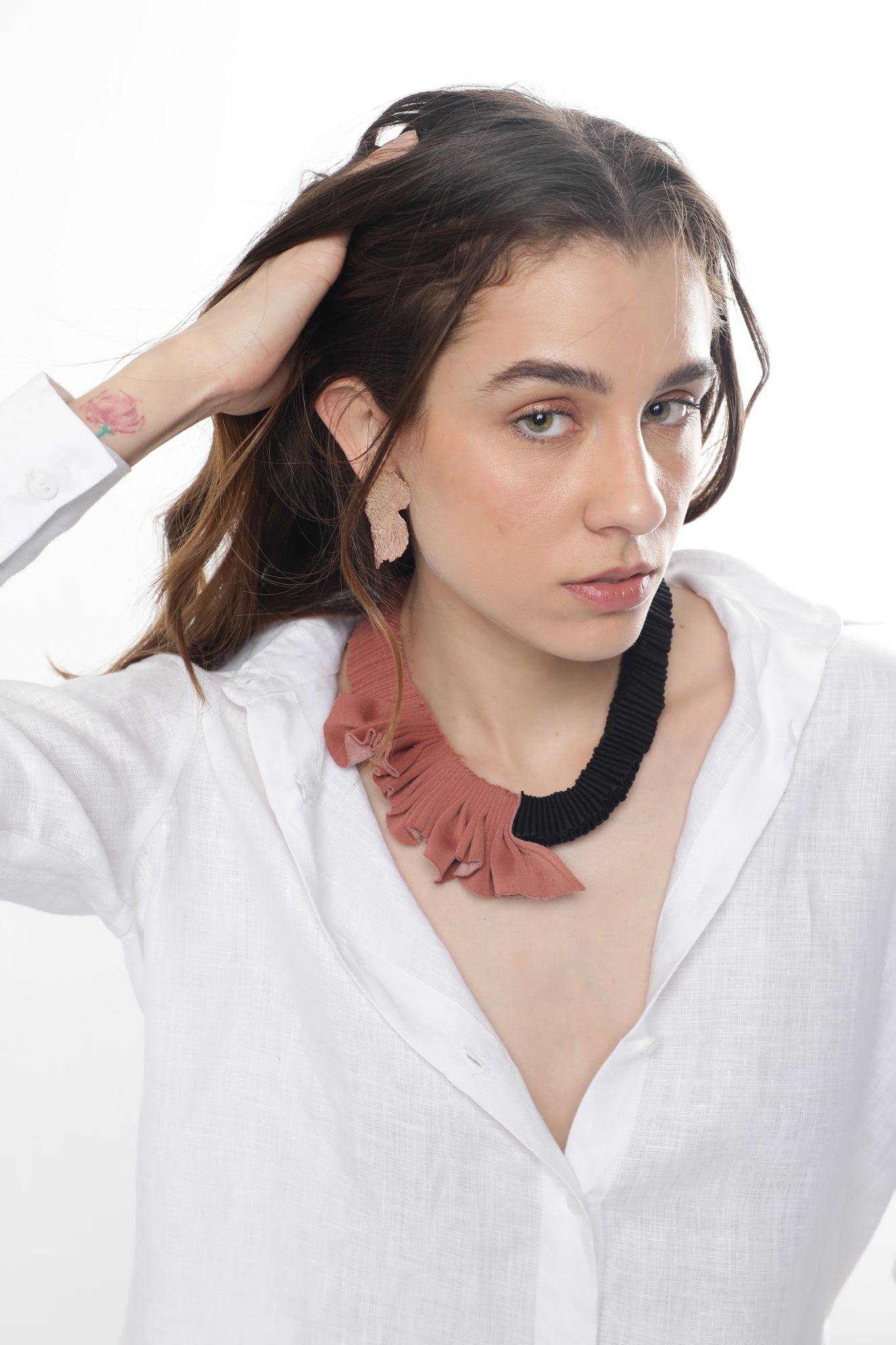 Princess Neckpiece - CiceroniNeckpieceMerald Curio