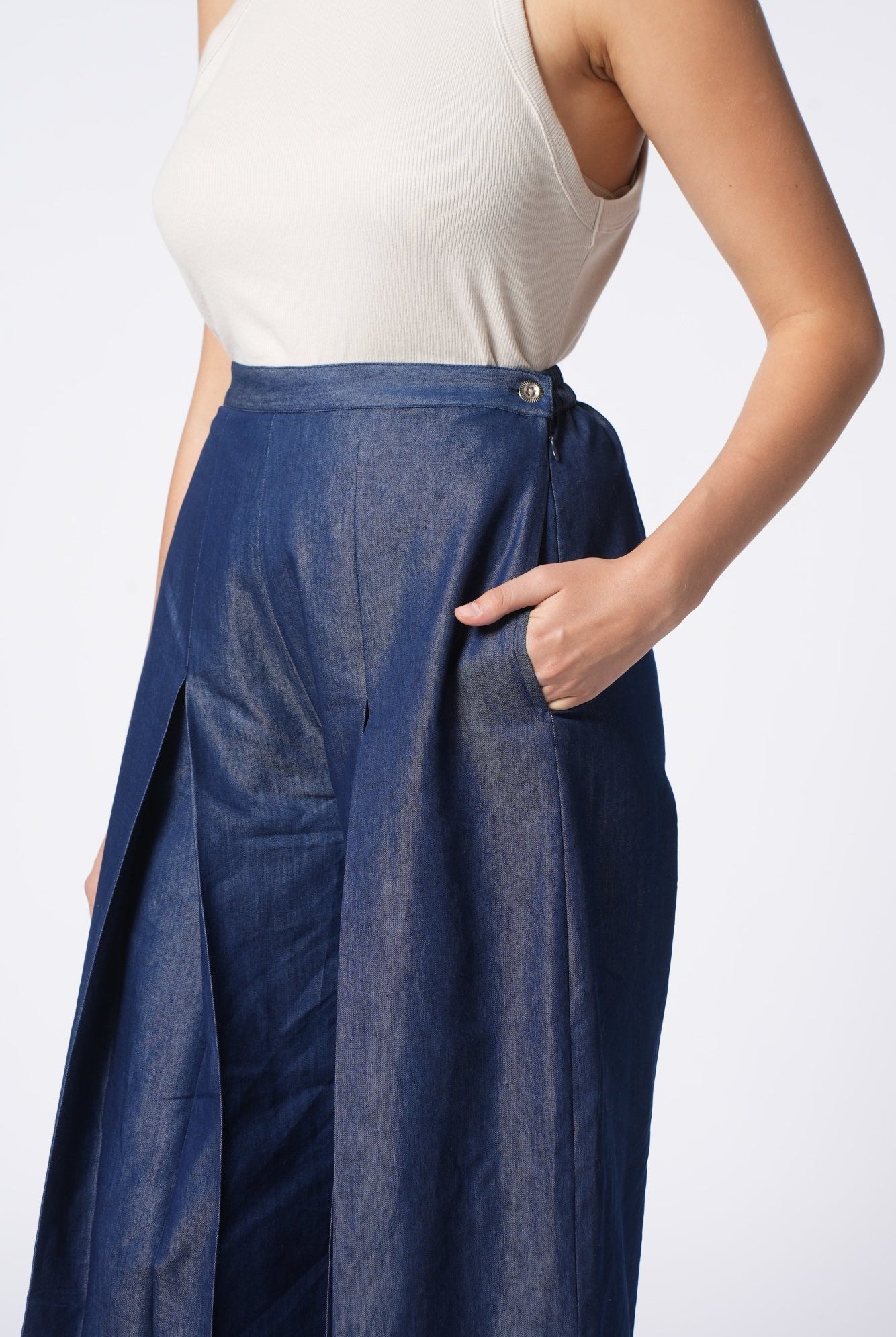 Pure Whimsy Denim Pants - CiceroniPantsEkastories