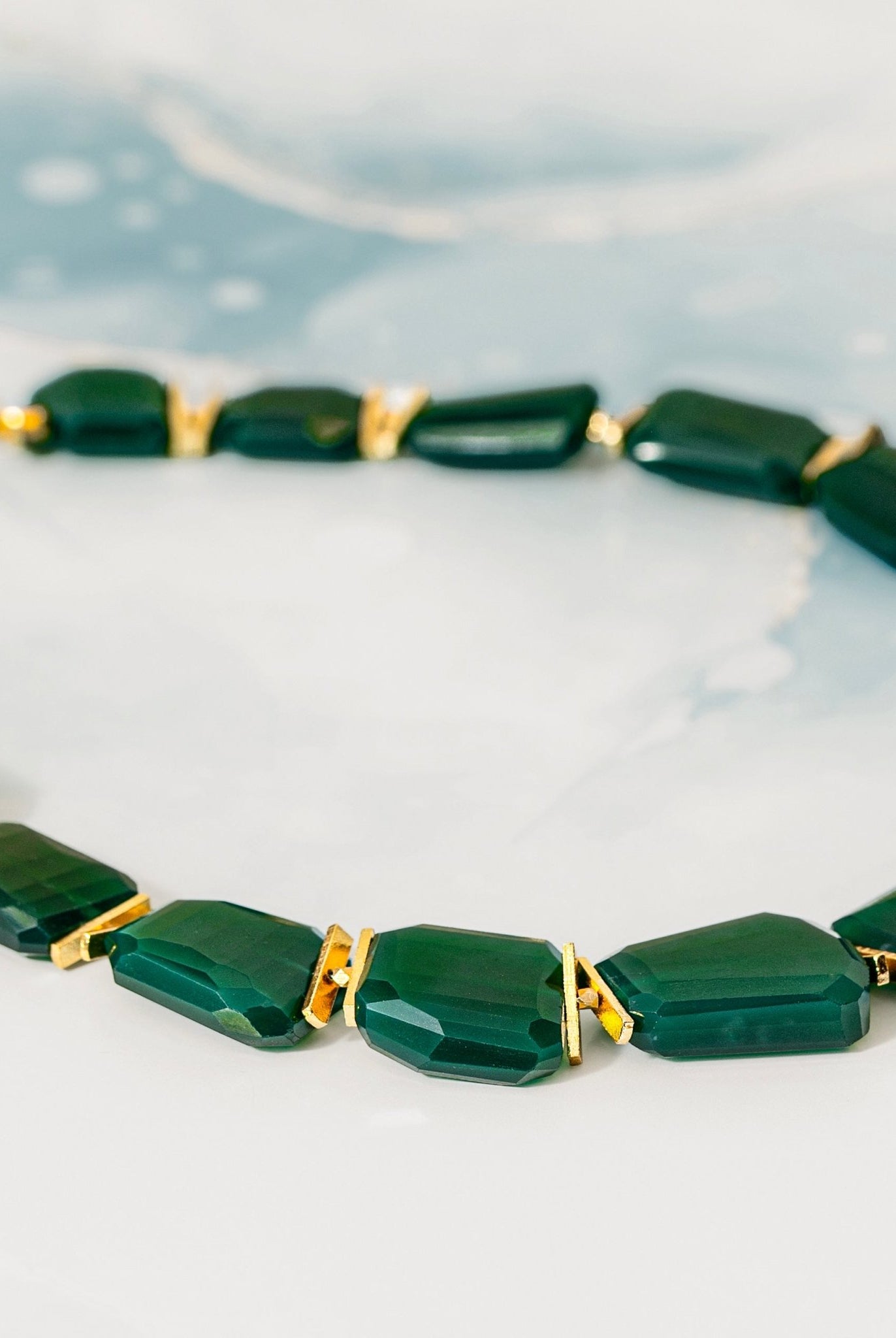 Quintessential Green Necklace - CiceroniNecklaceUnbent