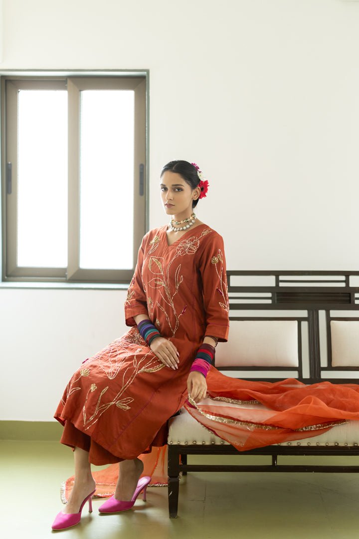 Rajasvi Embroidered Kurta Set with Dupatta - CiceroniKurta Set, Festive WearSilai Studio