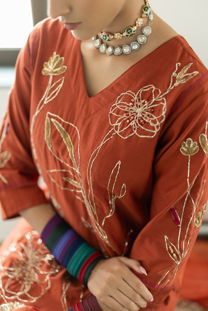 Rajasvi Embroidered Kurta Set - CiceroniKurta Set, Festive WearSilai Studio
