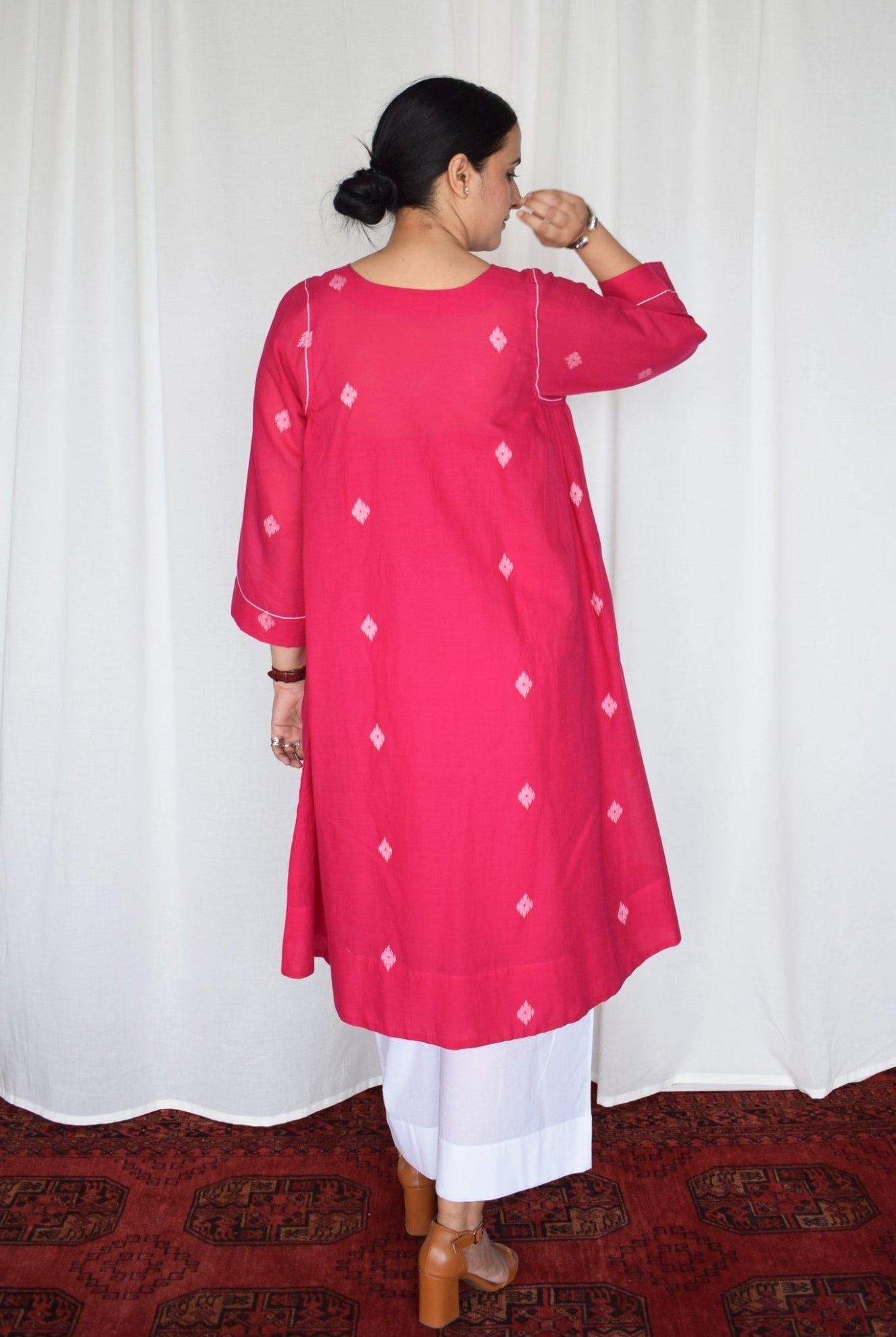 Rani Pink Jamdani Kurta with Side Gathers - CiceroniKurta, Everyday WearHouse of Moxa