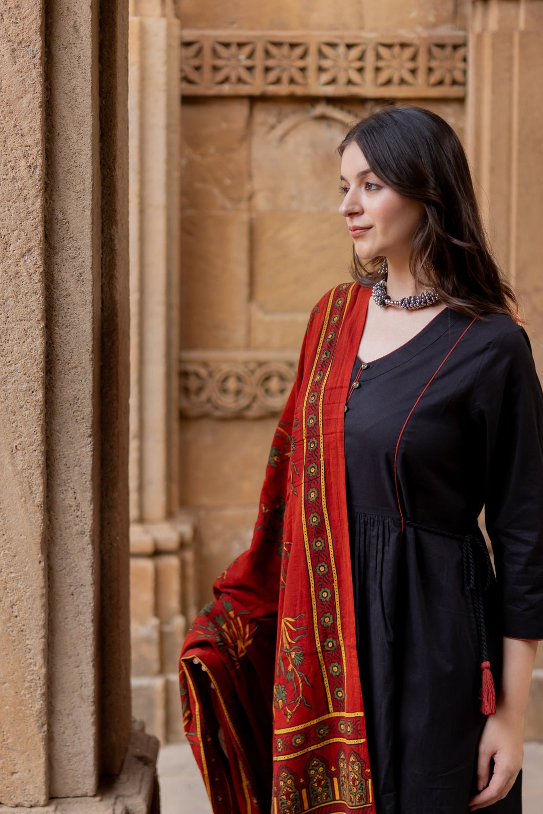 Rann Black Kurta Set with Ajrakh Dupatta - CiceroniKurta Set, Everyday WearMaidaan