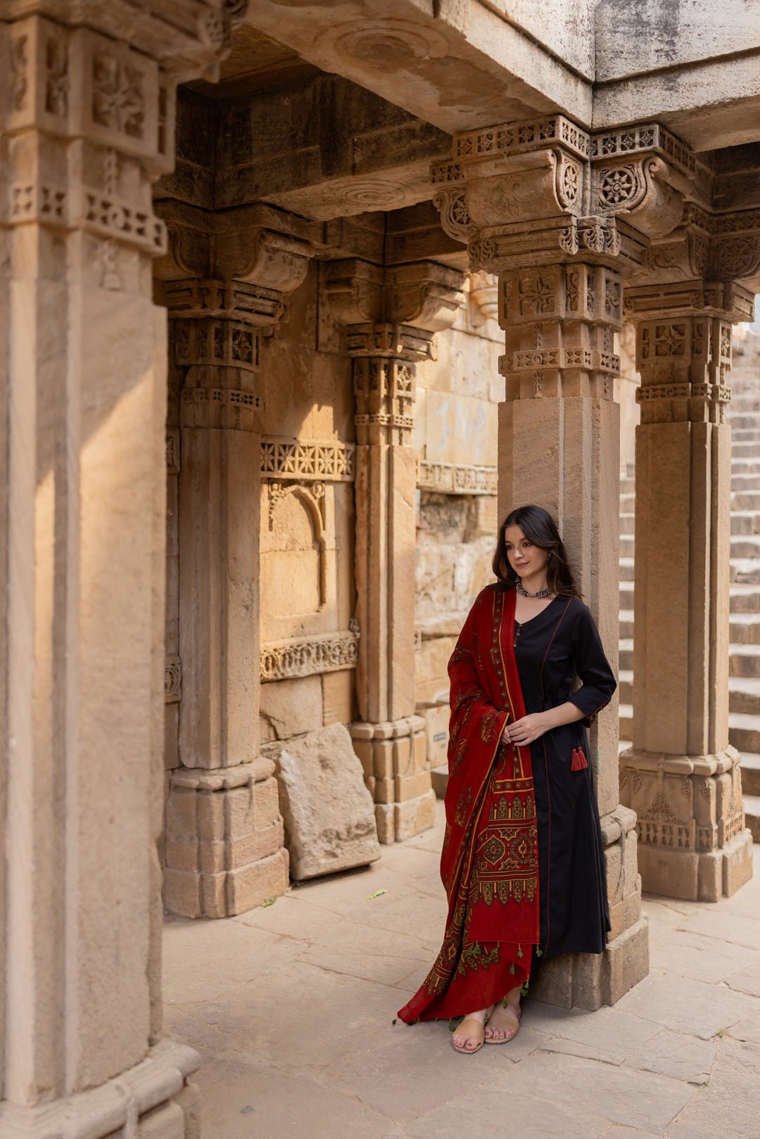 Rann Black Kurta Set with Ajrakh Dupatta - CiceroniKurta Set, Everyday WearMaidaan