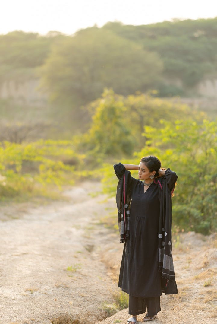 Raven Black Kurta Set with Dupatta - CiceroniKurta Set, Everyday WearMaidaan