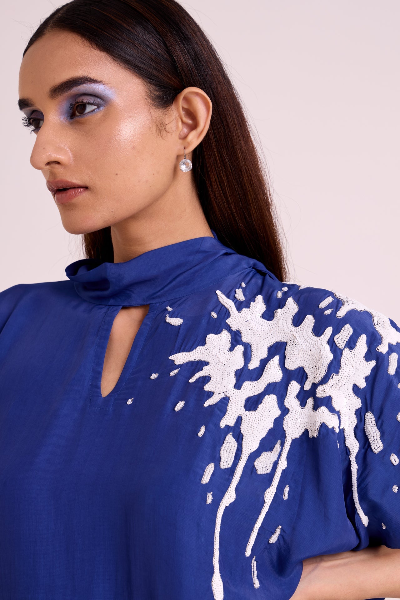 Ray - Electric Blue Neck Scarf Kaftan - CiceroniKaftanMadder Much