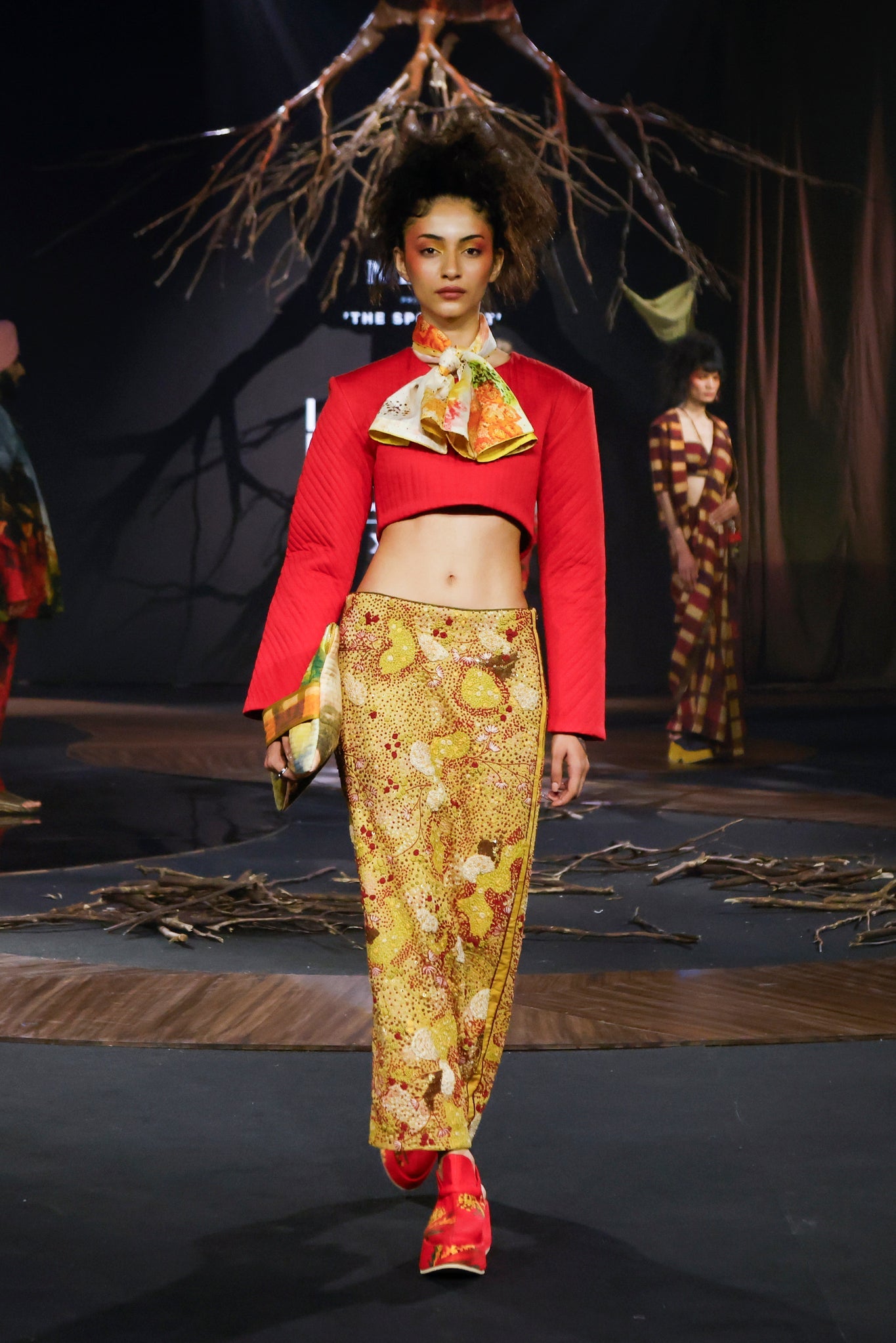 Red Statement Crop Top - CiceroniCrop TopTil