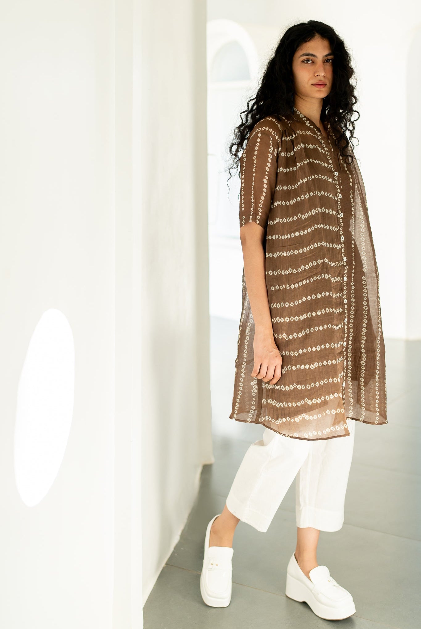 Rosewood Bandhej Tunic with White Pants - CiceroniKurta SetSilai Studio