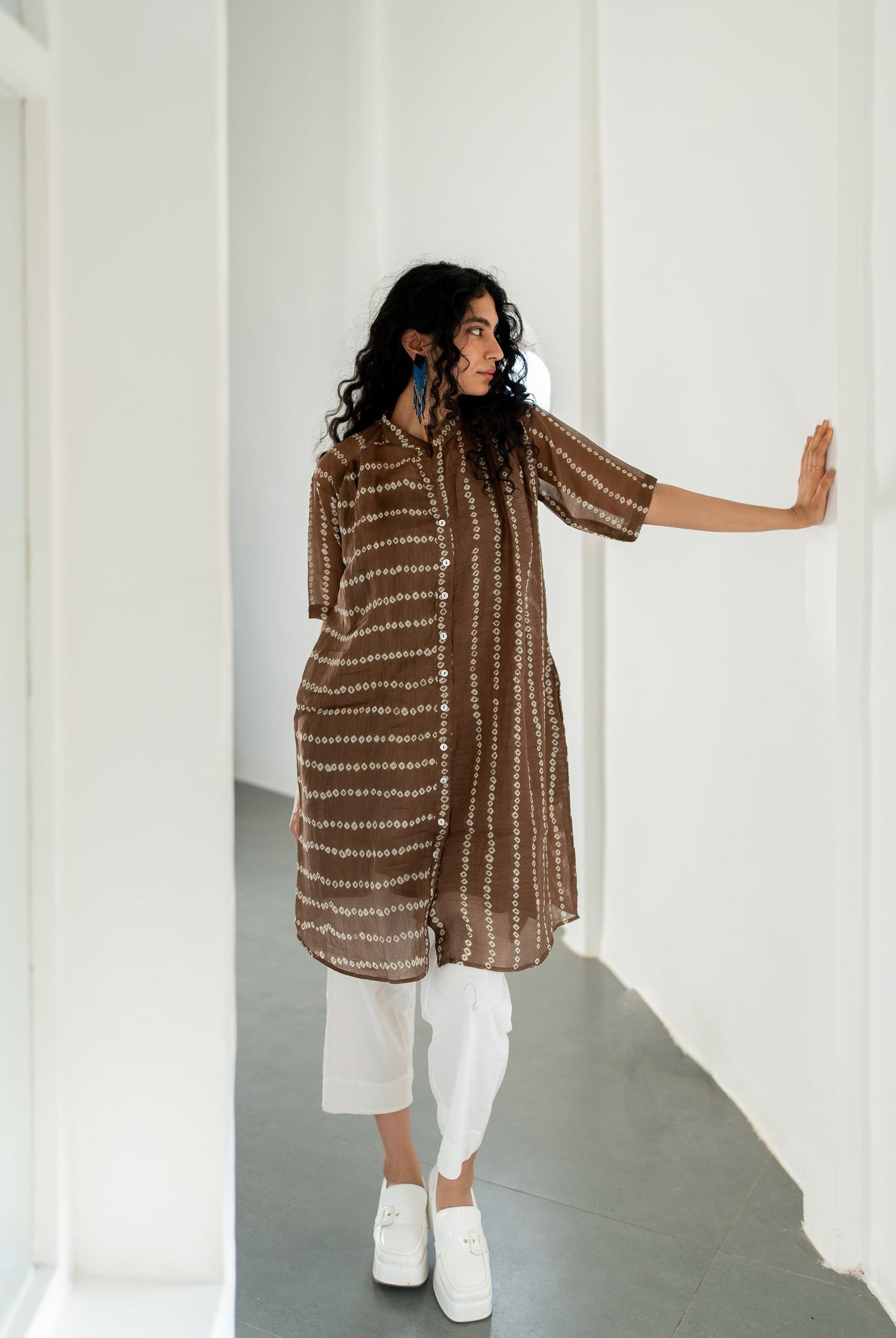 Rosewood Bandhej Tunic with White Pants - CiceroniKurta SetSilai Studio