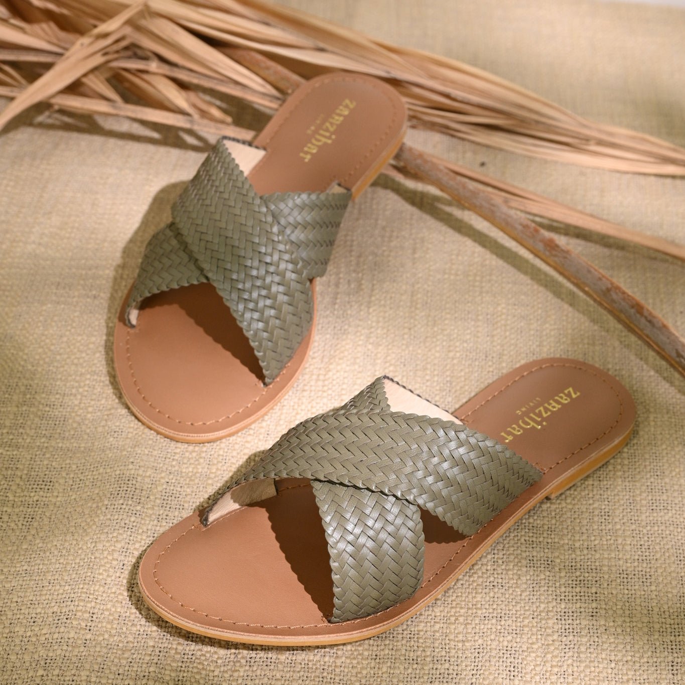 Rovers In Green - CiceroniFlatsZanzibar Living