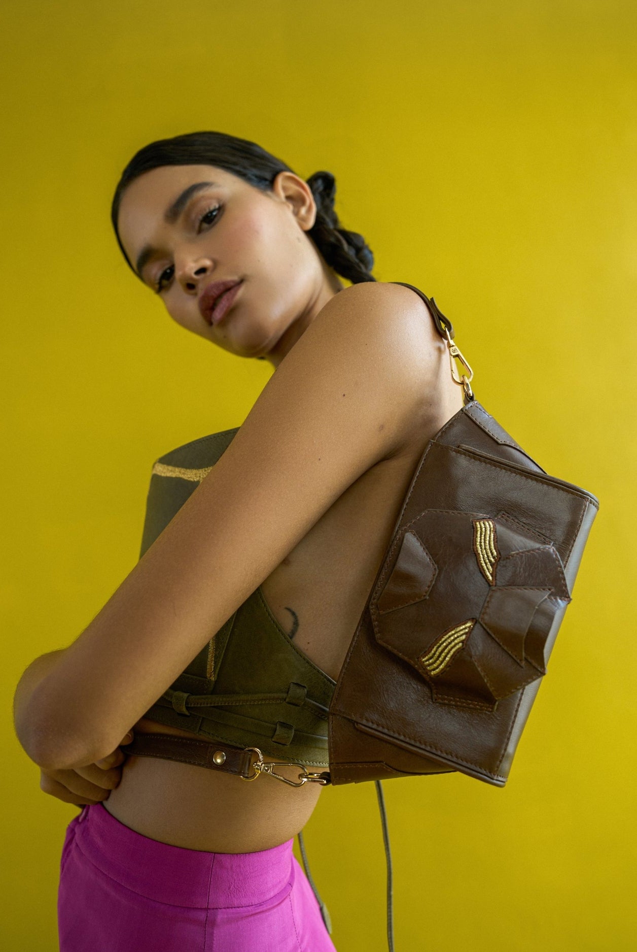 Rudra Wristlet in Tan - CiceroniWalletEconock